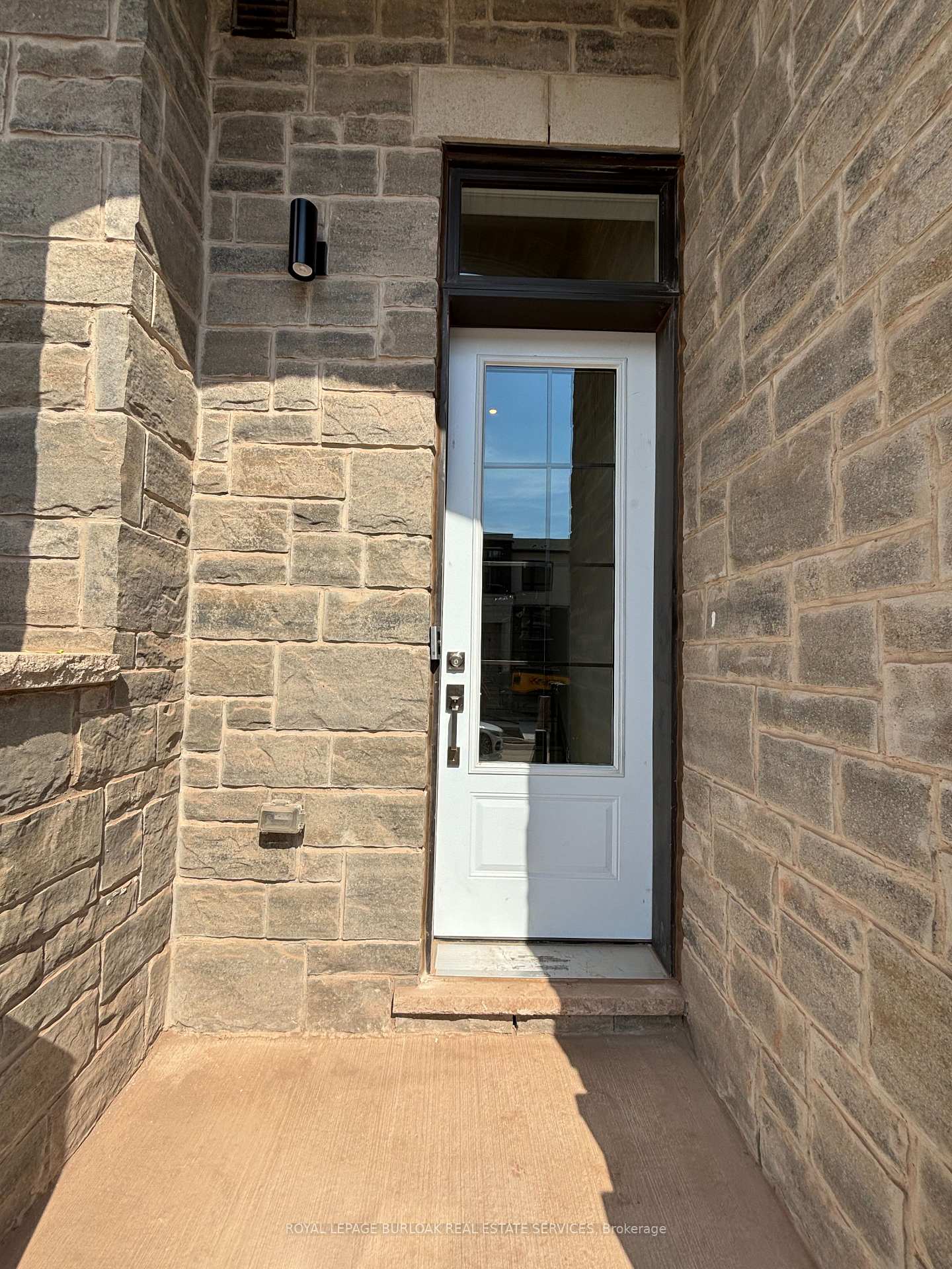 Photo 31 of Unit 15, 1319 Shevchenko Boulevard, Oakville, Northwest — HOMEH
