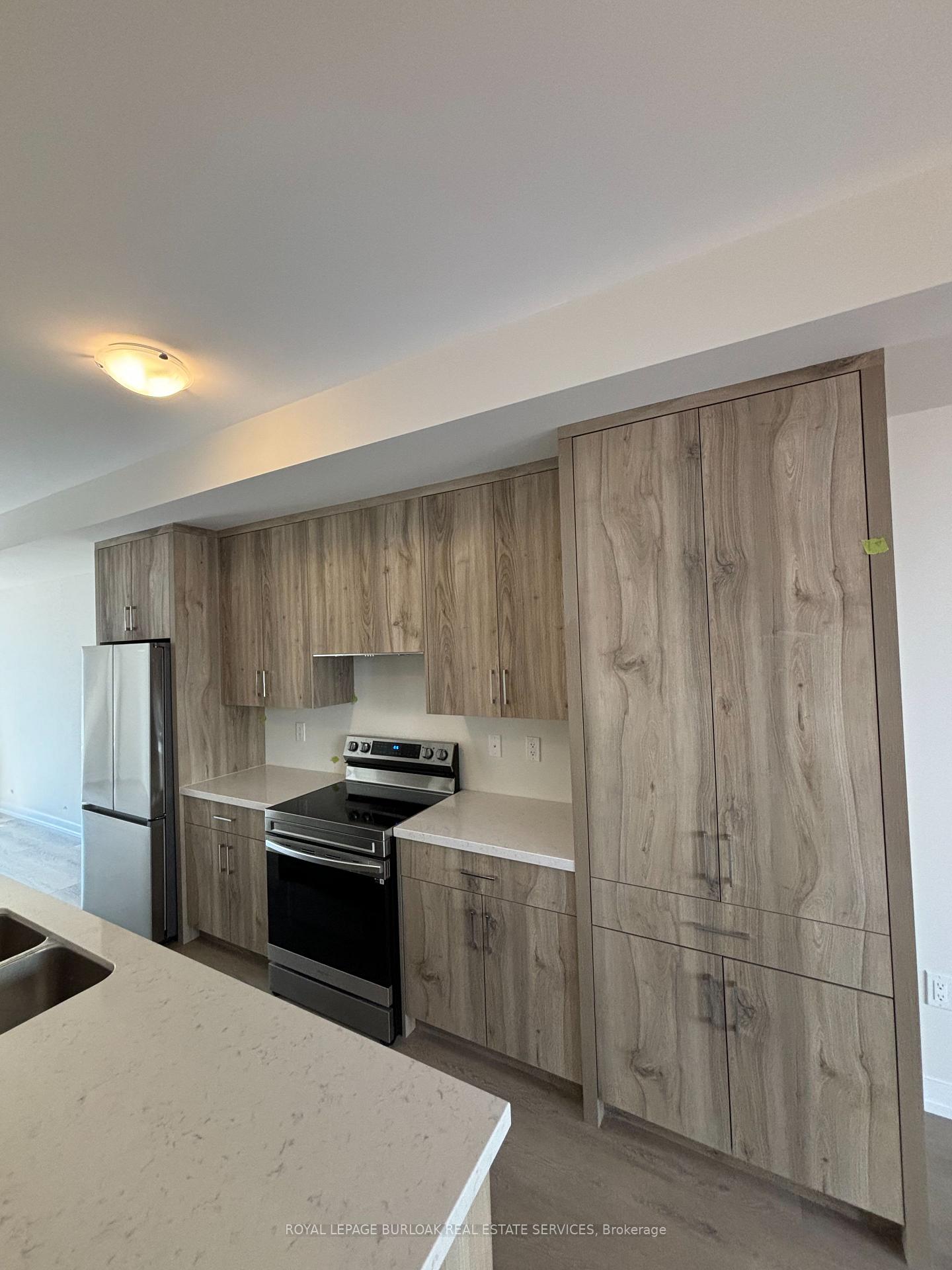 Photo 30 of Unit 15, 1319 Shevchenko Boulevard, Oakville, Northwest — HOMEH