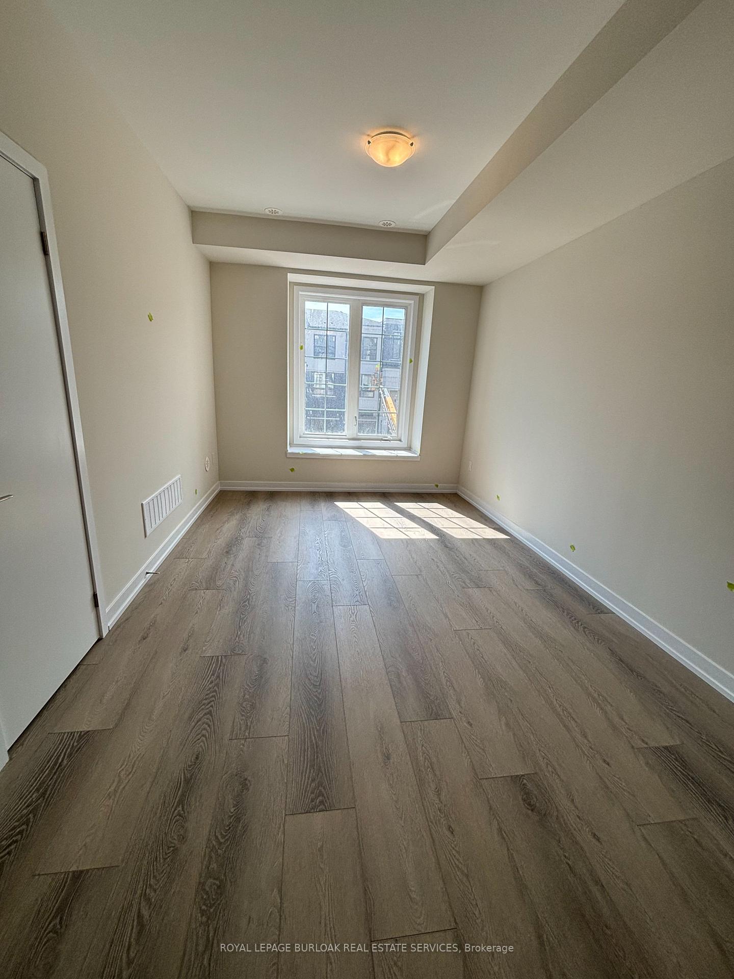 Photo 10 of Unit 15, 1319 Shevchenko Boulevard, Oakville, Northwest — HOMEH