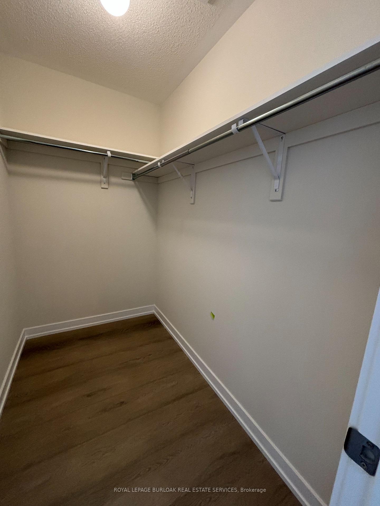 Photo 15 of Unit 15, 1319 Shevchenko Boulevard, Oakville, Northwest — HOMEH
