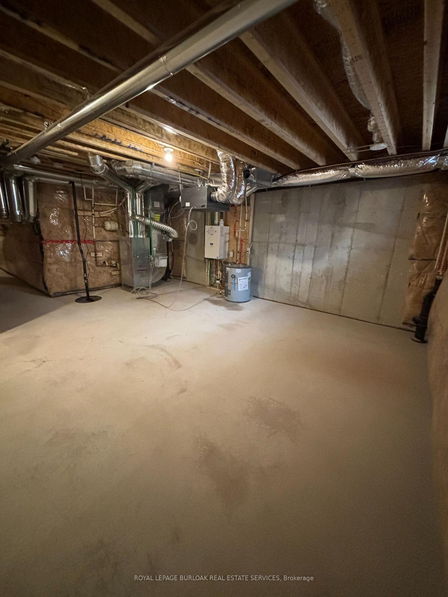 Photo 20 of Unit 15, 1319 Shevchenko Boulevard, Oakville, Northwest — HOMEH