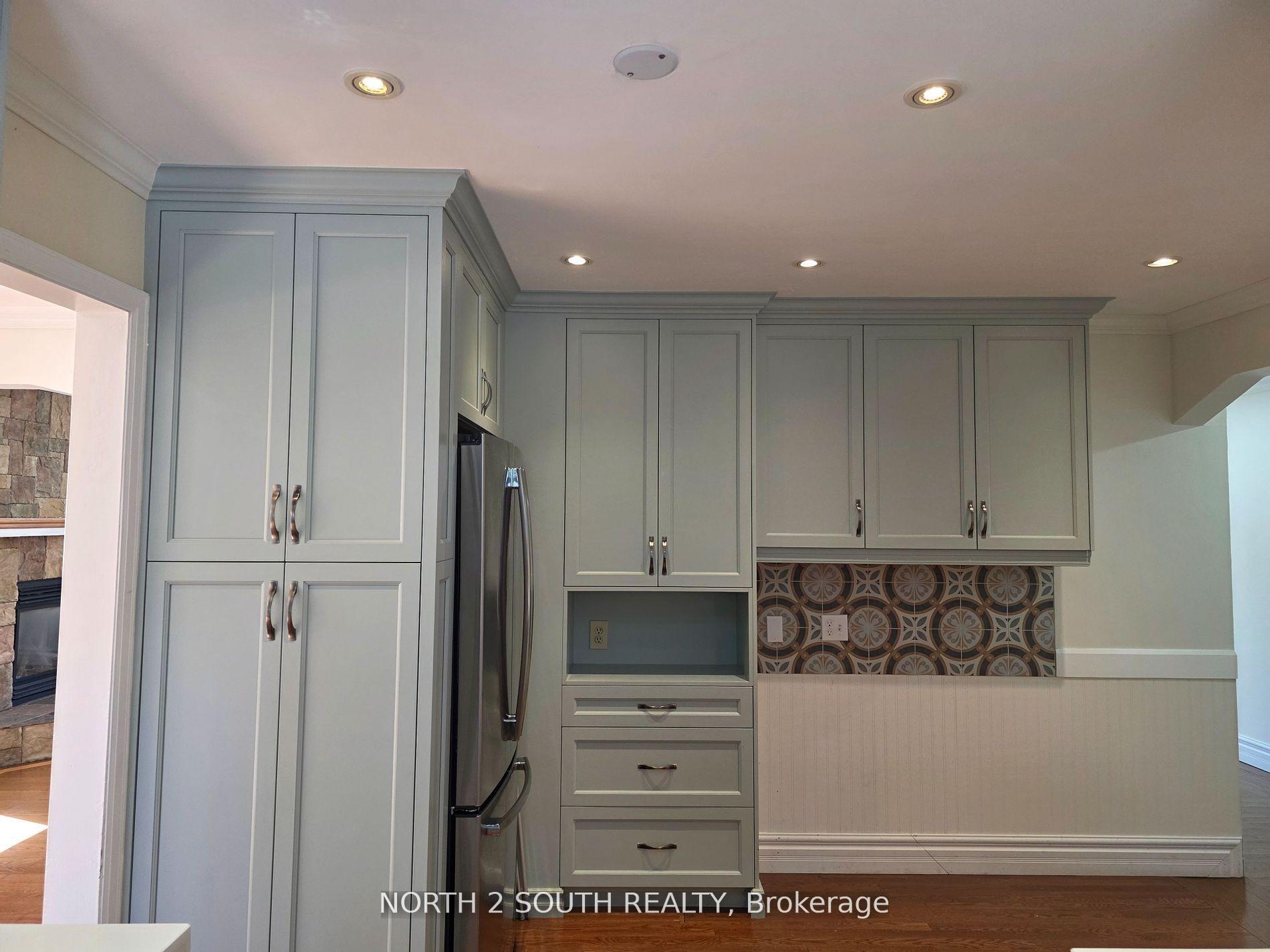 Photo 10 of 79 John Street, Caledon, Bolton East — HOMEH