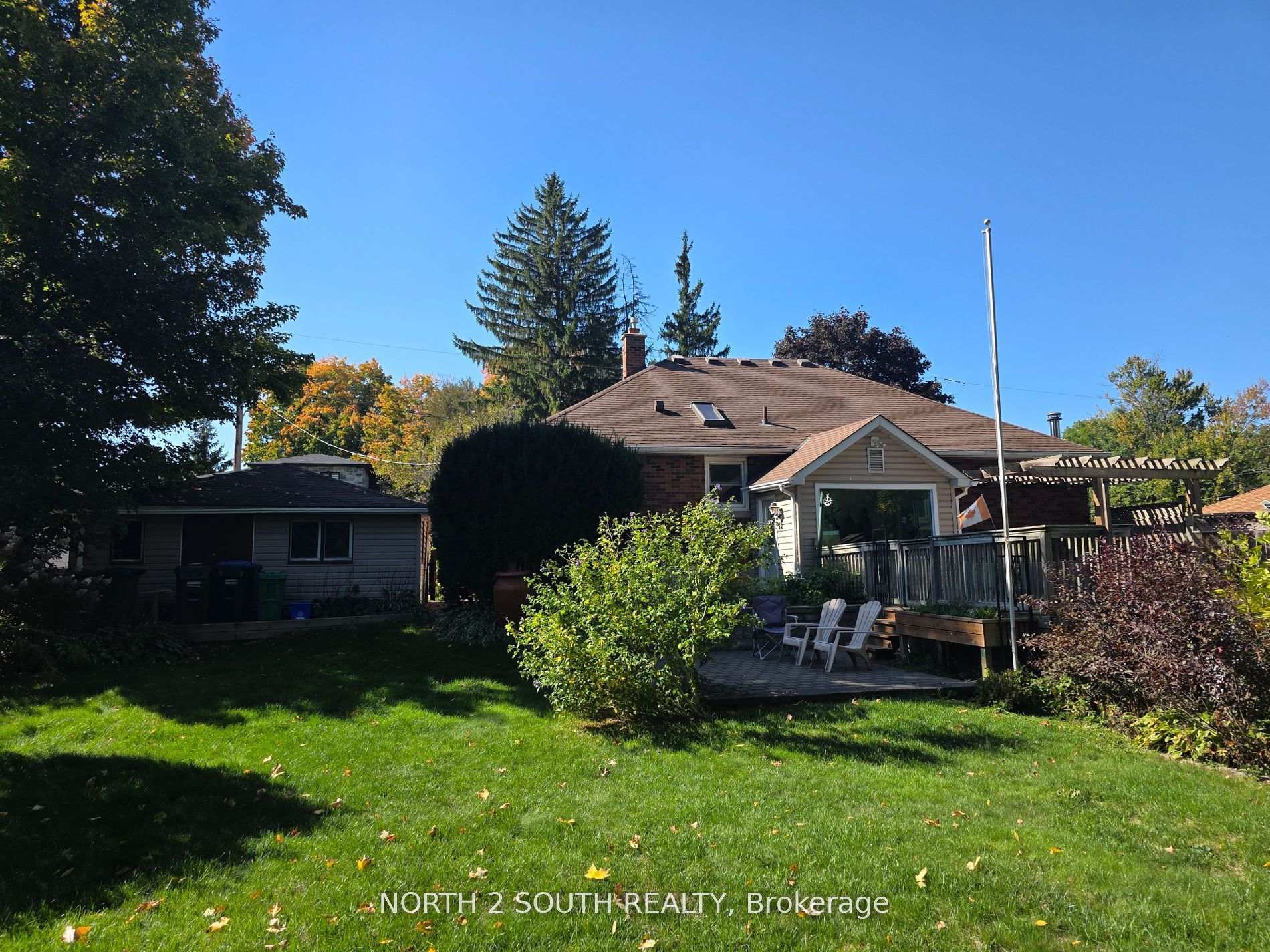 Photo 15 of 79 John Street, Caledon, Bolton East — HOMEH