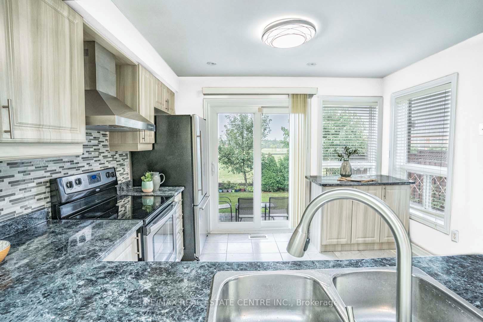 Photo 18 of 67 Quarry Edge Drive, Brampton, Brampton North — HOMEH