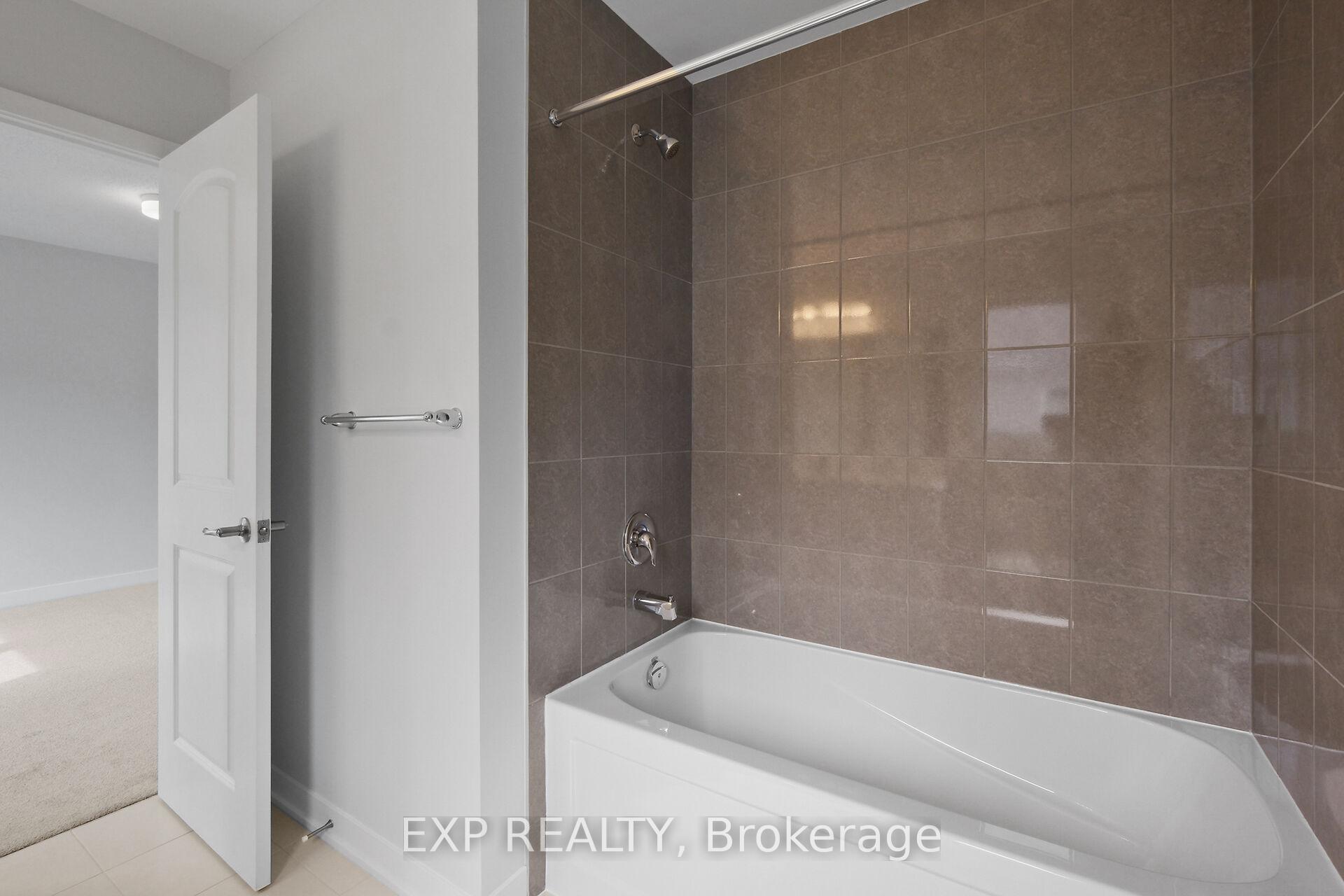Photo 18 of 473 Brigatine Avenue, Ottawa, Stittsville (North) — HOMEH