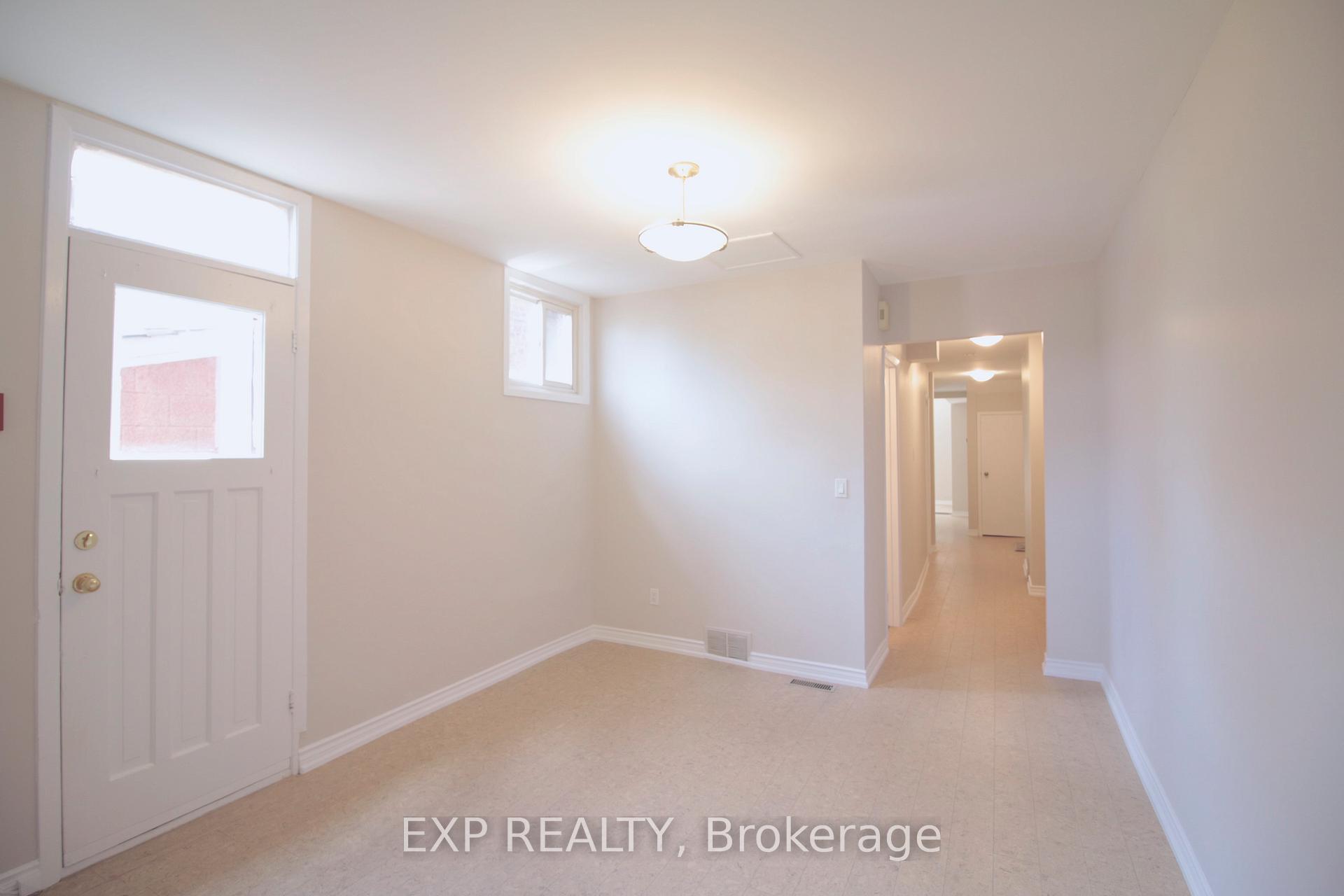 Photo 8 of Unit Main, 301 Crawford Street, Toronto, Trinity-Bellwoods — HOMEH