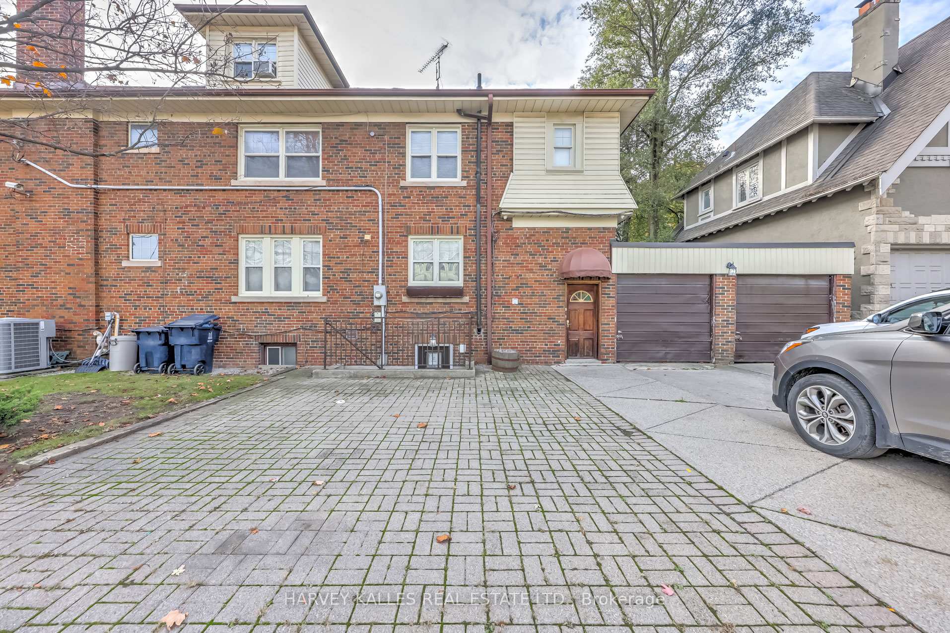 Photo 2 of Unit Upper#3, 1200 Avenue Road, Toronto, Lawrence Park South — HOMEH