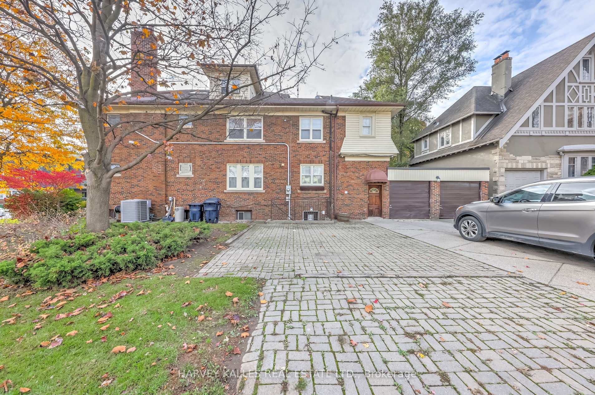 Photo 27 of Unit Upper#3, 1200 Avenue Road, Toronto, Lawrence Park South — HOMEH