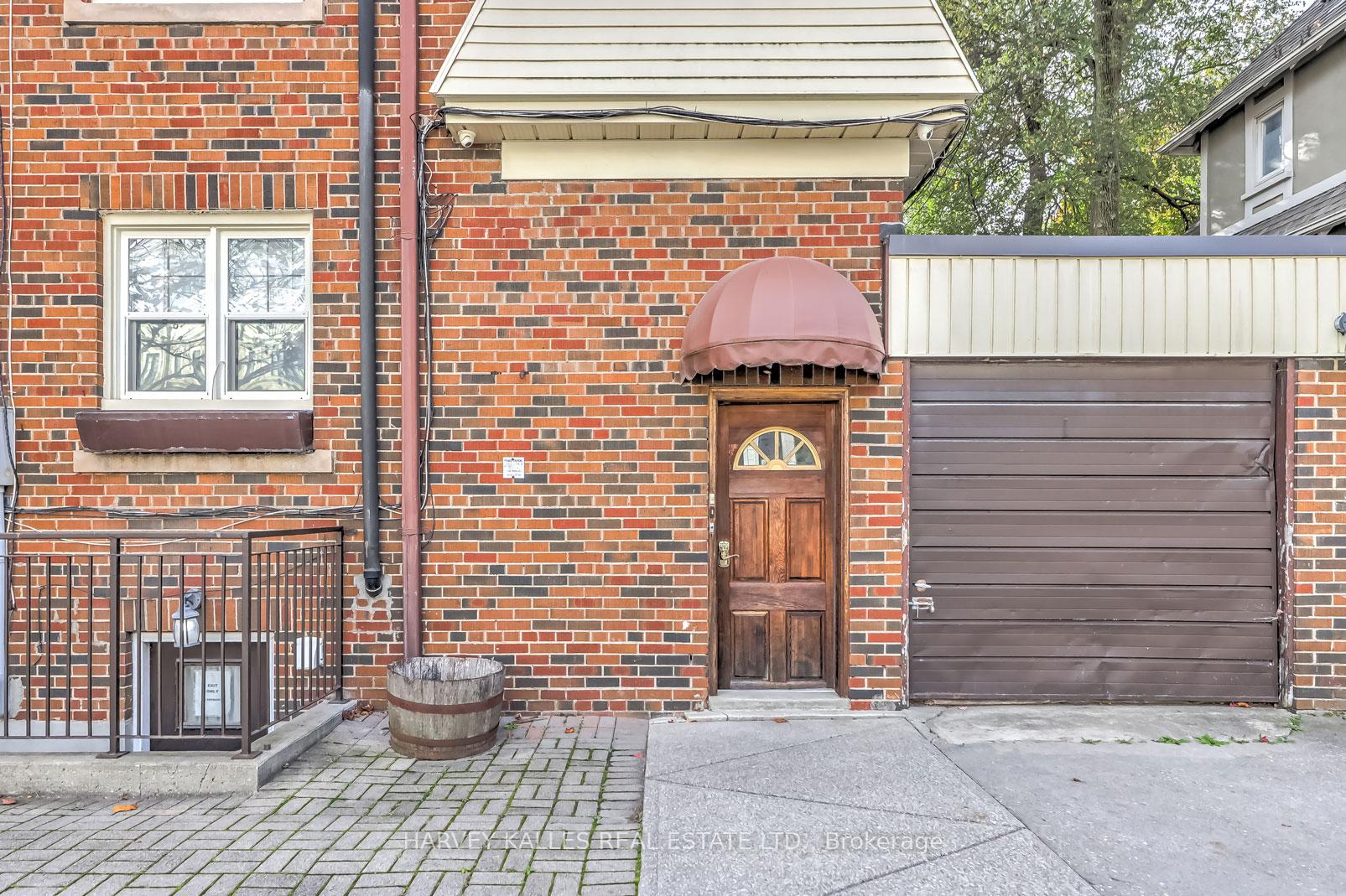 Photo 11 of Unit Upper#3, 1200 Avenue Road, Toronto, Lawrence Park South — HOMEH