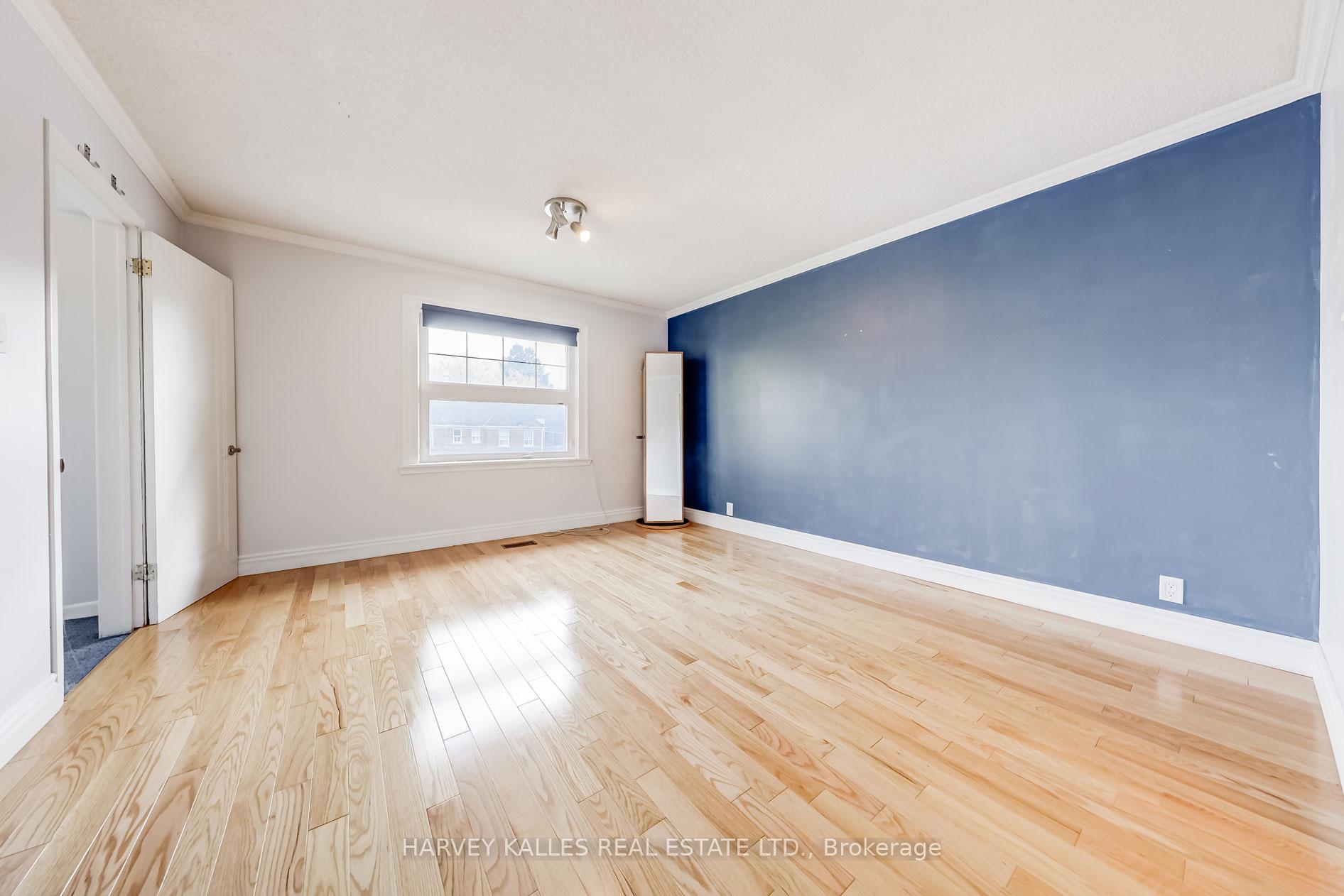 Photo 26 of Unit Upper#3, 1200 Avenue Road, Toronto, Lawrence Park South — HOMEH