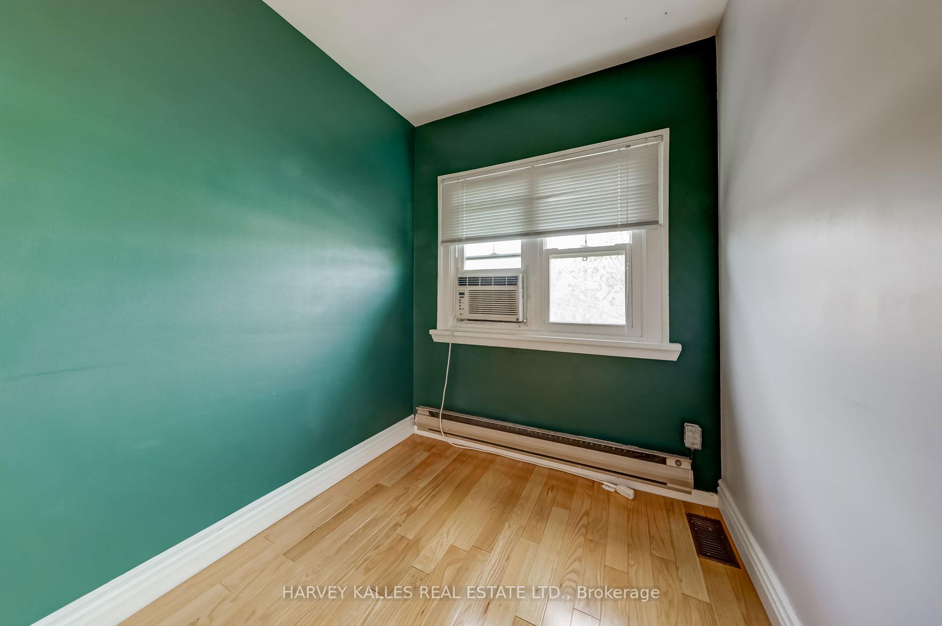 Photo 30 of Unit Upper#3, 1200 Avenue Road, Toronto, Lawrence Park South — HOMEH