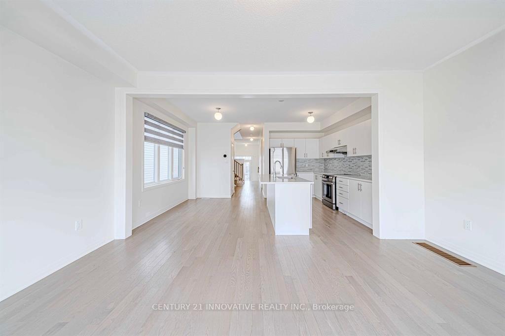 Photo 20 of 46 Clipper Lane, Clarington, Bowmanville — HOMEH