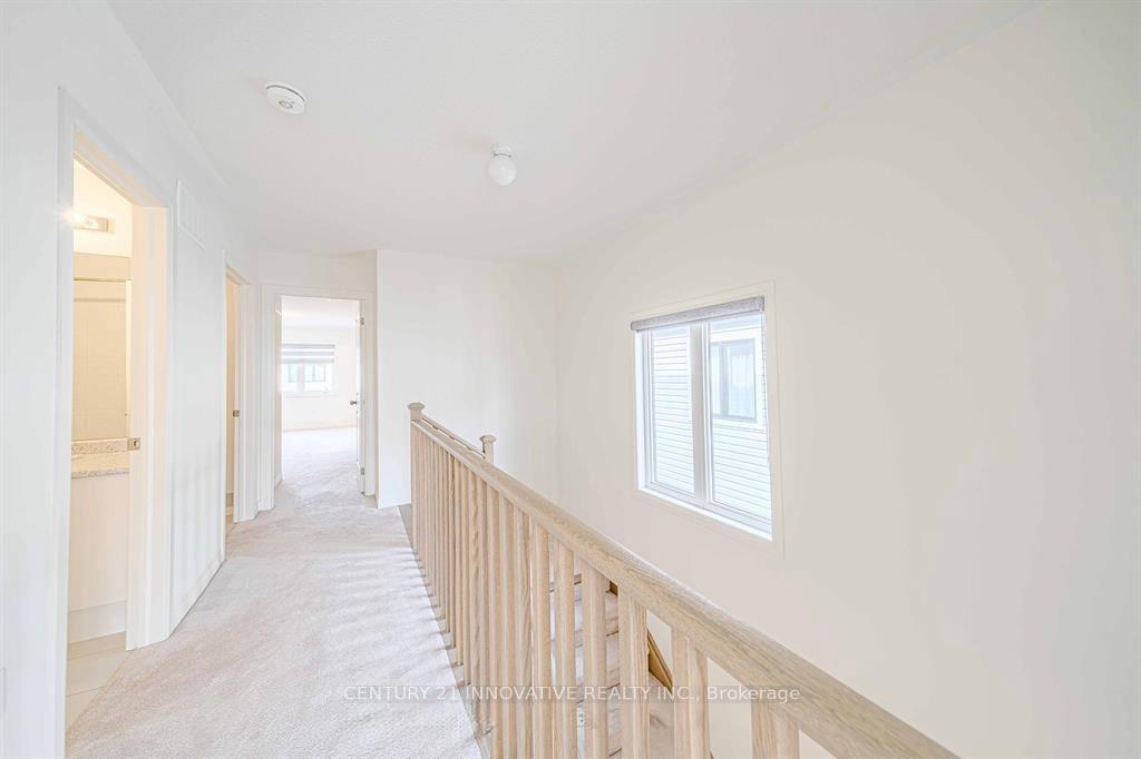 Photo 10 of 46 Clipper Lane, Clarington, Bowmanville — HOMEH