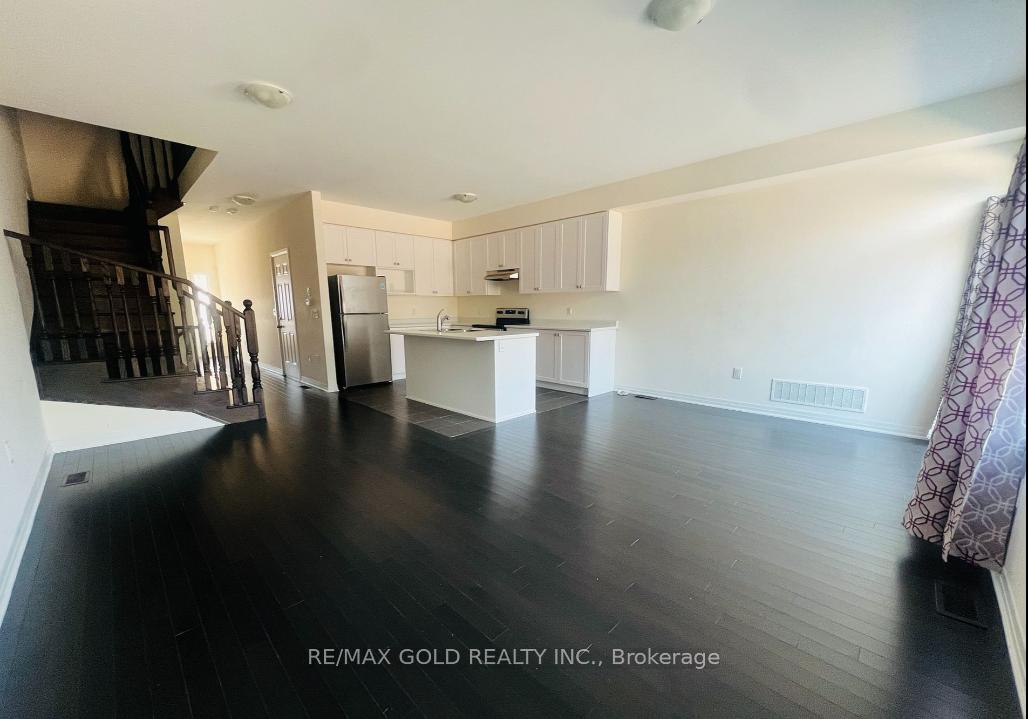 Photo 7 of 30 Brixham Lane, Brampton, Northwest Brampton — HOMEH