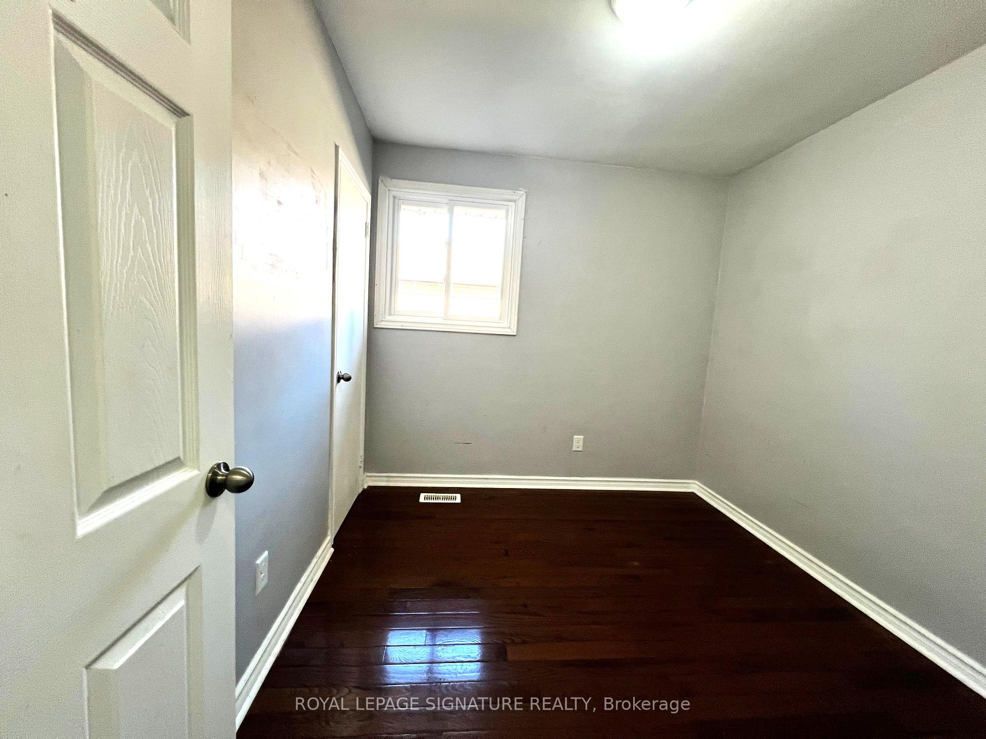 Photo 4 of Unit Main, 552 Monteith Avenue, Oshawa, Lakeview — HOMEH
