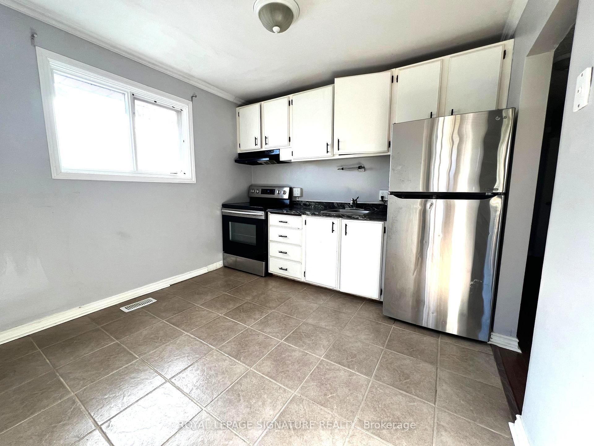 Photo 9 of Unit Main, 552 Monteith Avenue, Oshawa, Lakeview — HOMEH
