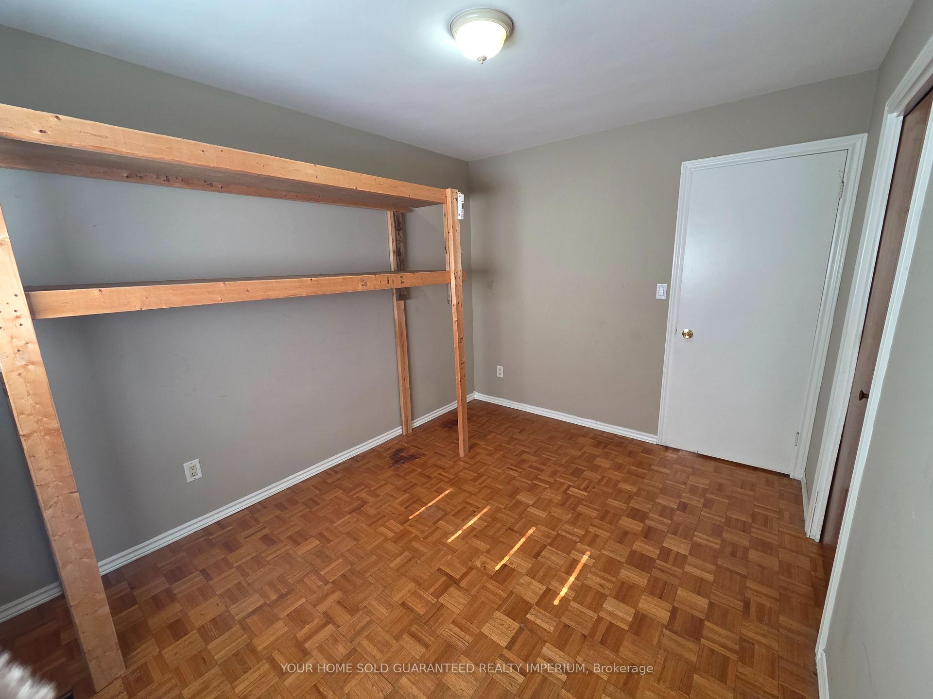 Photo 1 of 31 Lambs Lane, Clarington, Bowmanville — HOMEH