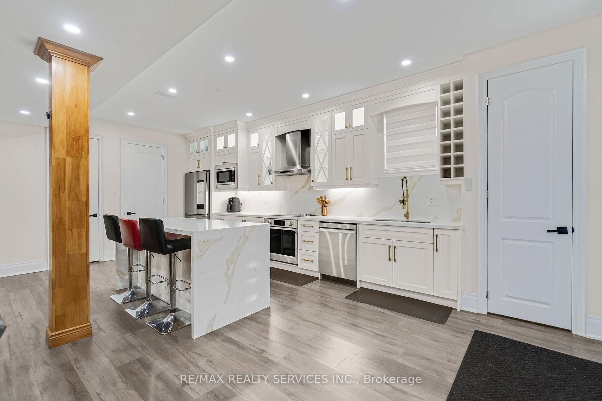 Photo 9 of Unit Bsmt, 66 Hanbury Crescent, Brampton, Credit Valley — HOMEH