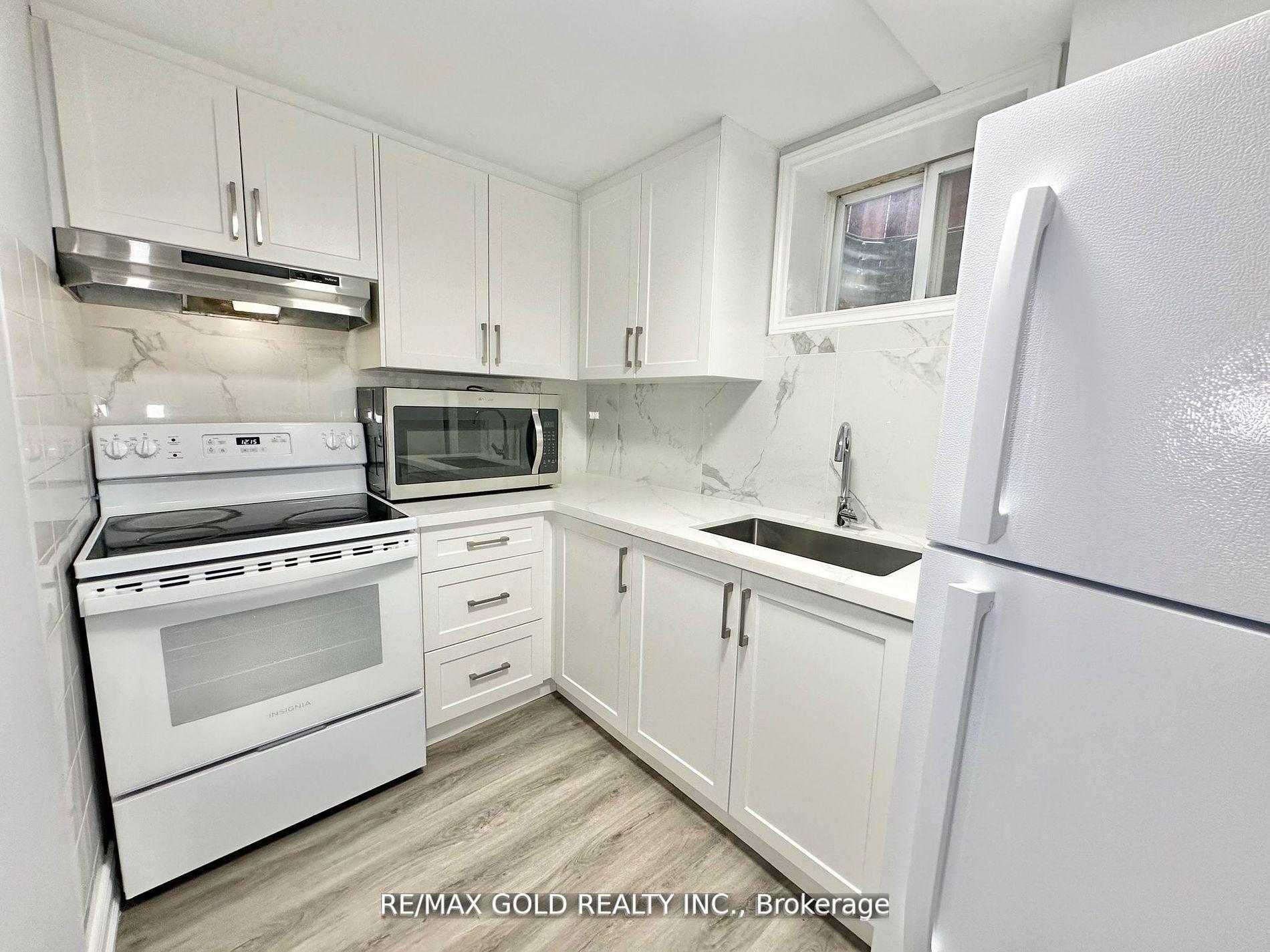 Photo 3 of Unit Bsmnt, 148 Morton Way, Brampton, Fletcher's West — HOMEH