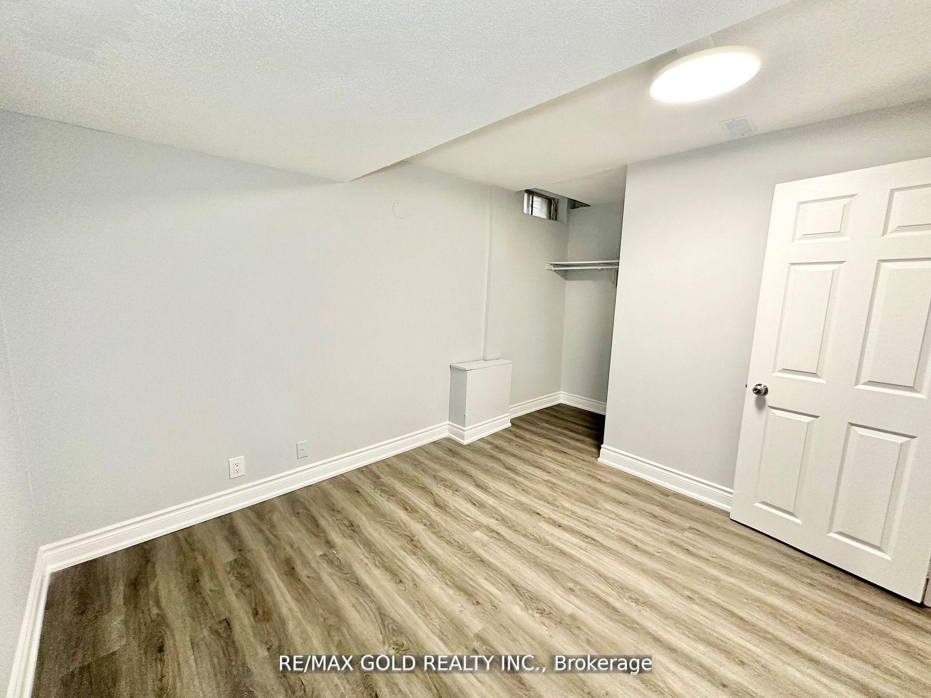 Photo 7 of Unit Bsmnt, 148 Morton Way, Brampton, Fletcher's West — HOMEH