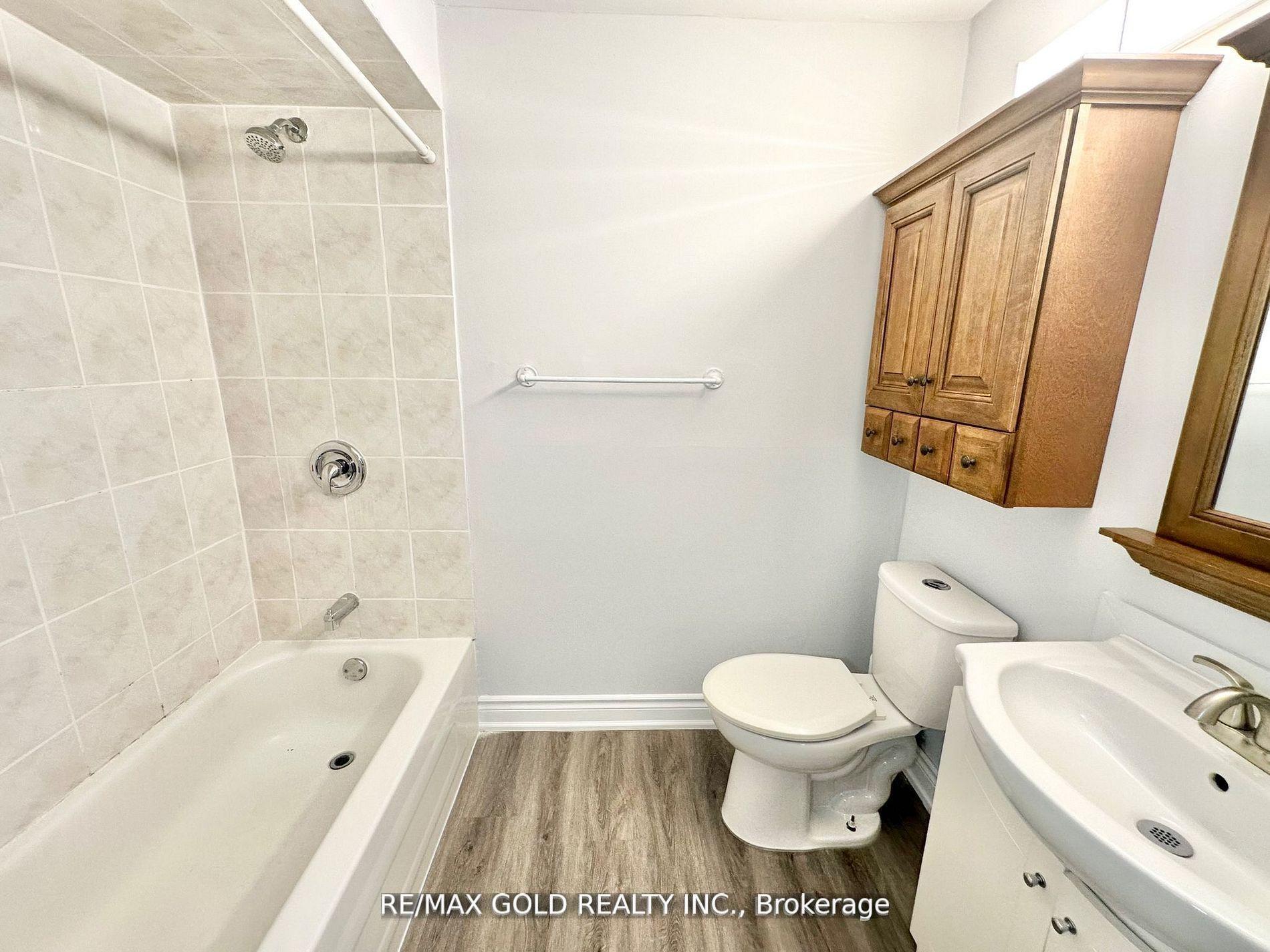 Photo 9 of Unit Bsmnt, 148 Morton Way, Brampton, Fletcher's West — HOMEH
