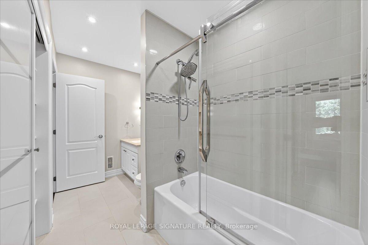 Photo 7 of 1245 Huron Court, Innisfil, Alcona — HOMEH