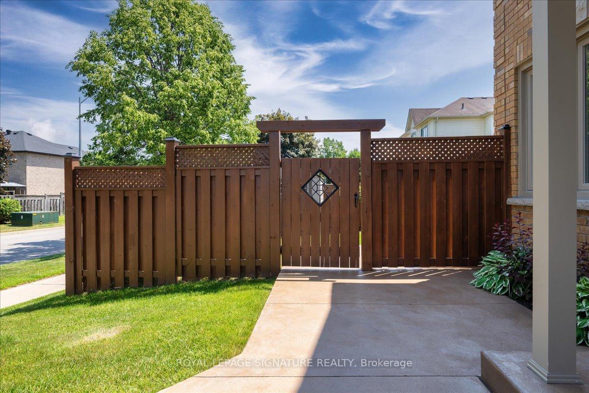 Photo 21 of 1245 Huron Court, Innisfil, Alcona — HOMEH