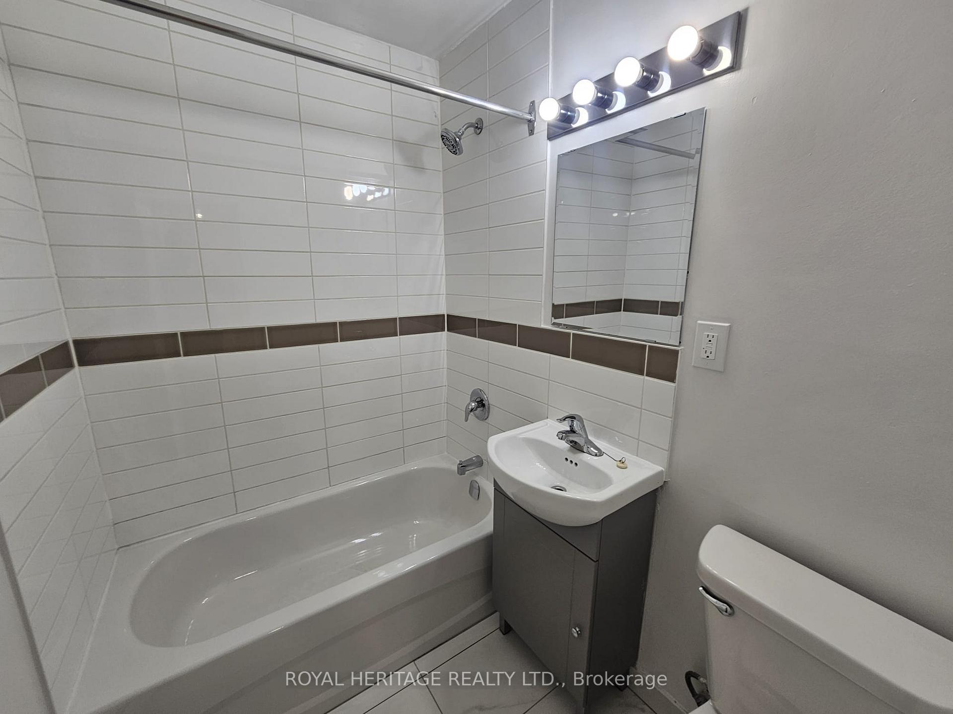 Photo 8 of Unit 206, 949 Simcoe Street N, Oshawa, Centennial — HOMEH
