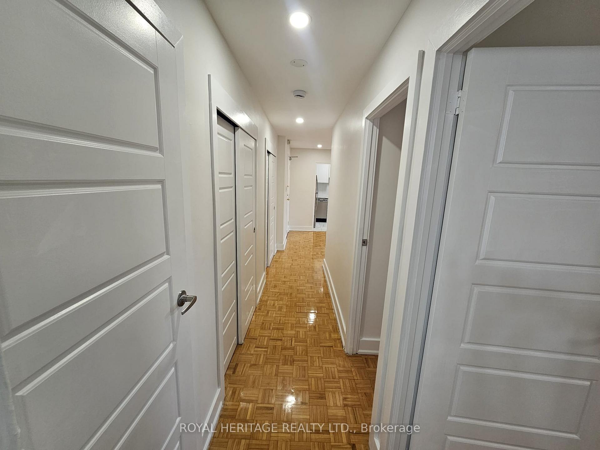 Photo 5 of Unit 206, 949 Simcoe Street N, Oshawa, Centennial — HOMEH
