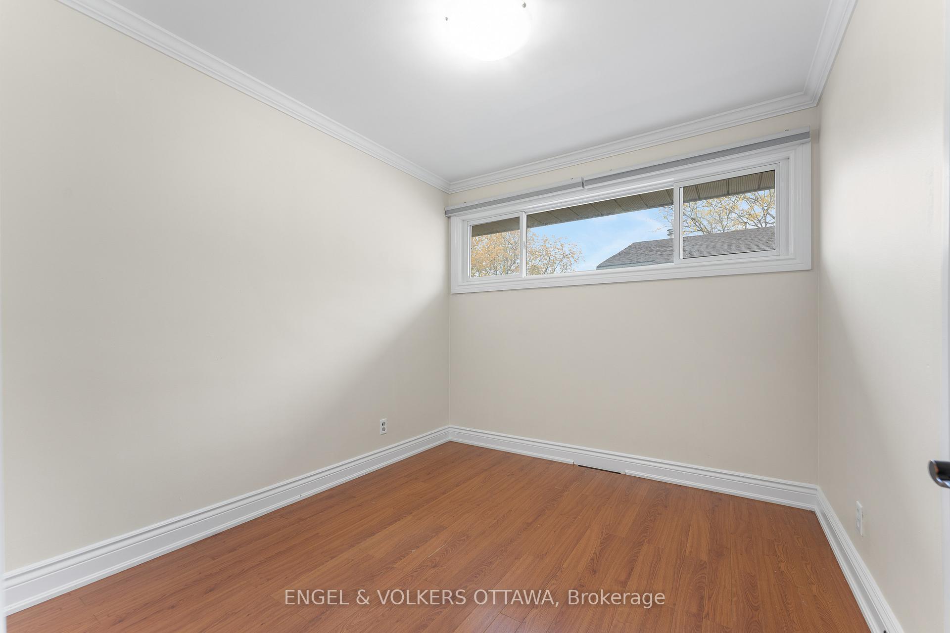 Photo 9 of 213 Royal Avenue, Ottawa, Westboro West — HOMEH