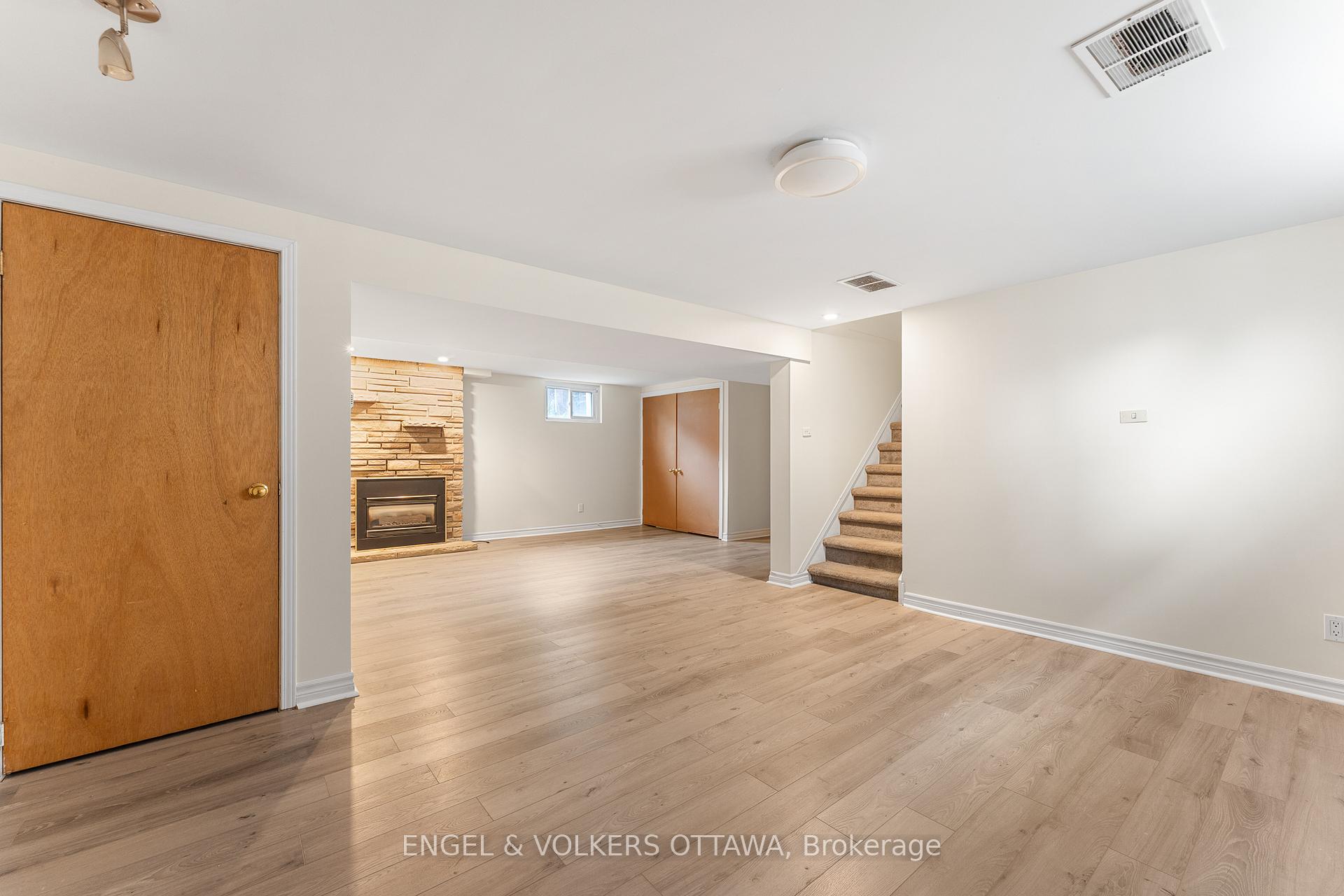 Photo 25 of 213 Royal Avenue, Ottawa, Westboro West — HOMEH