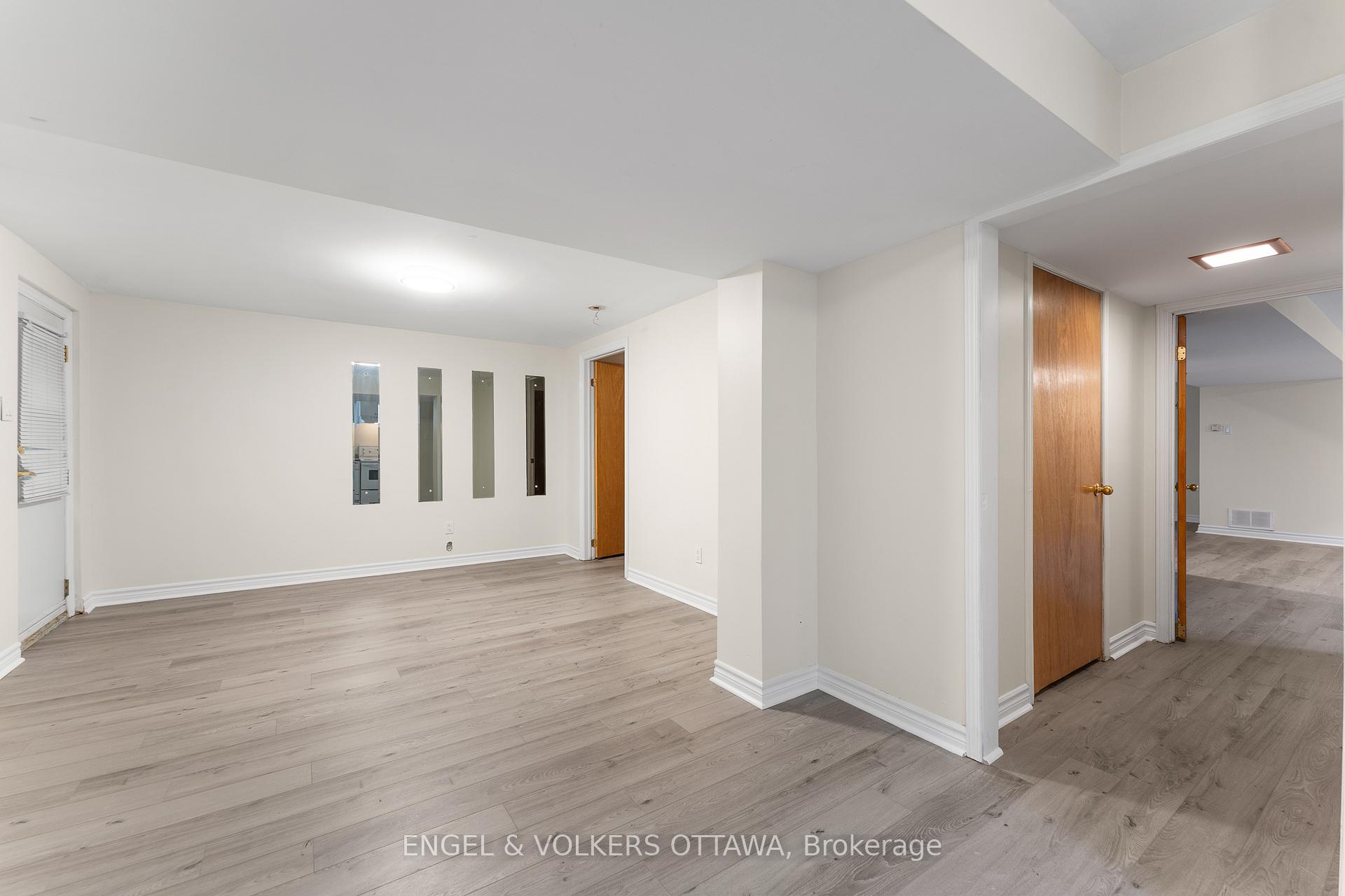 Photo 10 of 213 Royal Avenue, Ottawa, Westboro West — HOMEH