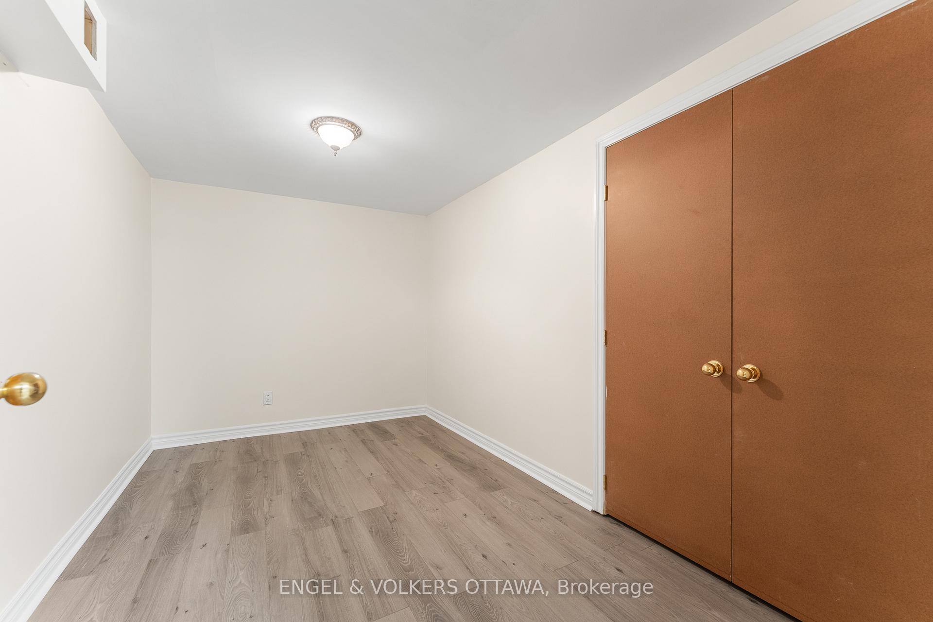 Photo 11 of 213 Royal Avenue, Ottawa, Westboro West — HOMEH