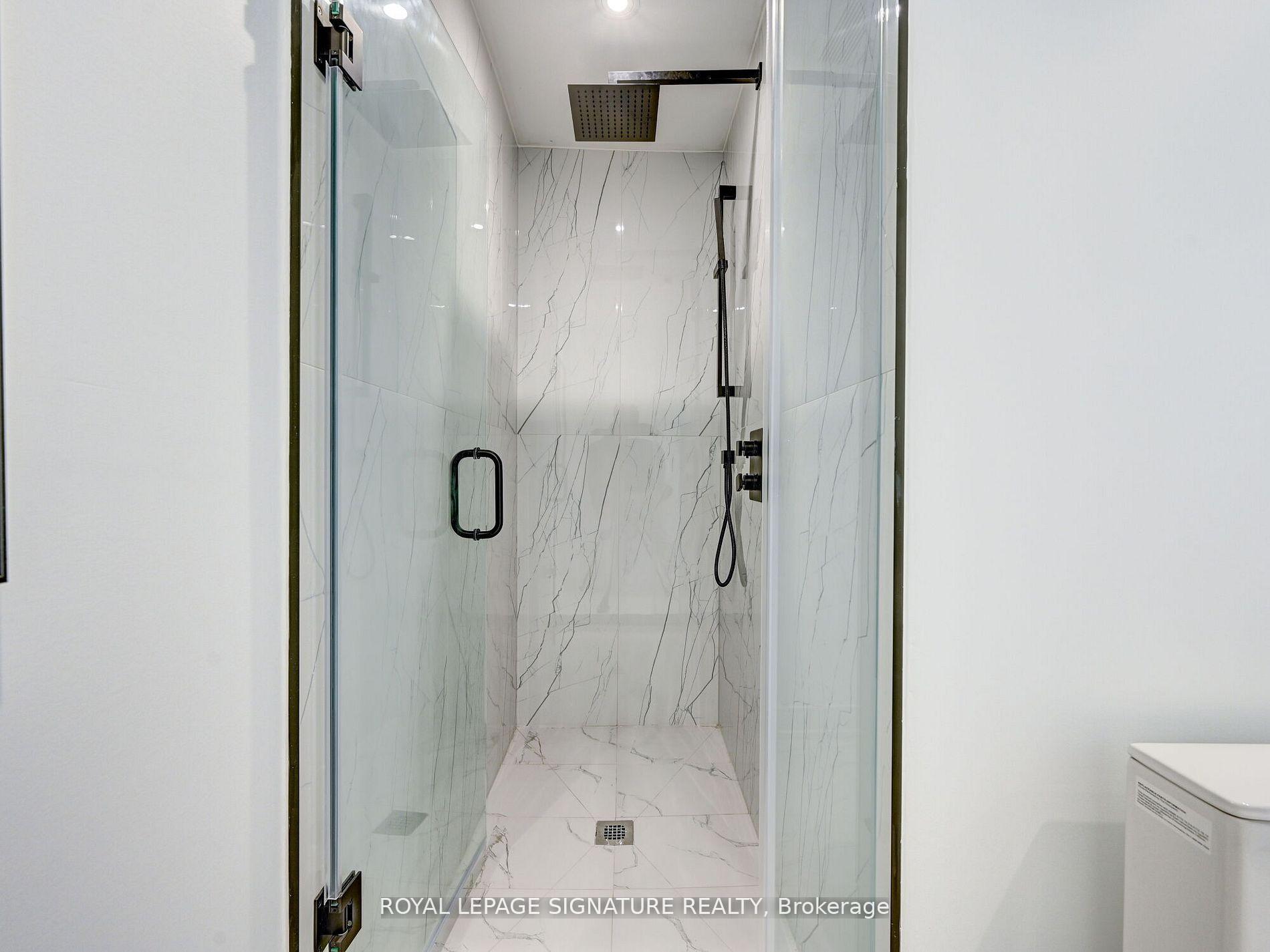 Photo 30 of Unit Upper, 376 O'Connor Drive, Toronto, East York — HOMEH