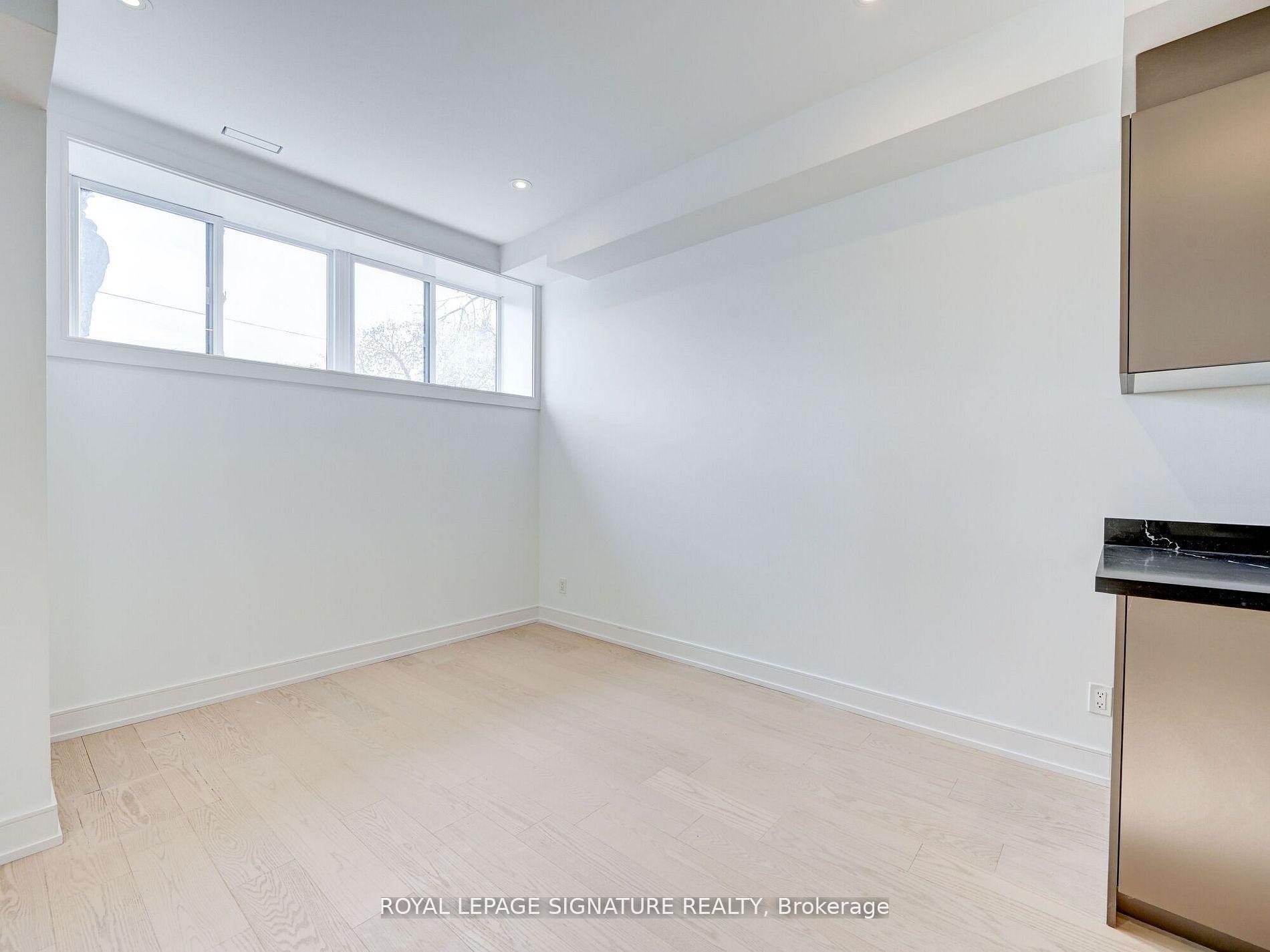 Photo 7 of Unit Bsmt, 376 O'Connor Drive, Toronto, East York — HOMEH