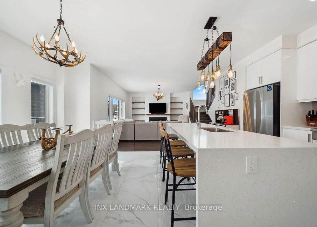Photo 10 of 3727 Quayside Drive, Severn, West Shore — HOMEH
