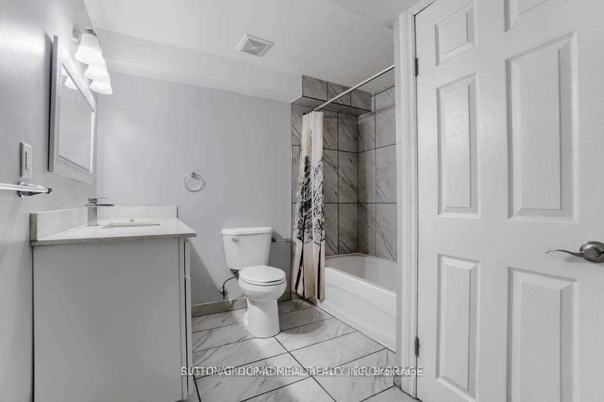 Photo 2 of Unit Lower Level, 318 Forest Run Boulevard, Vaughan, Patterson — HOMEH