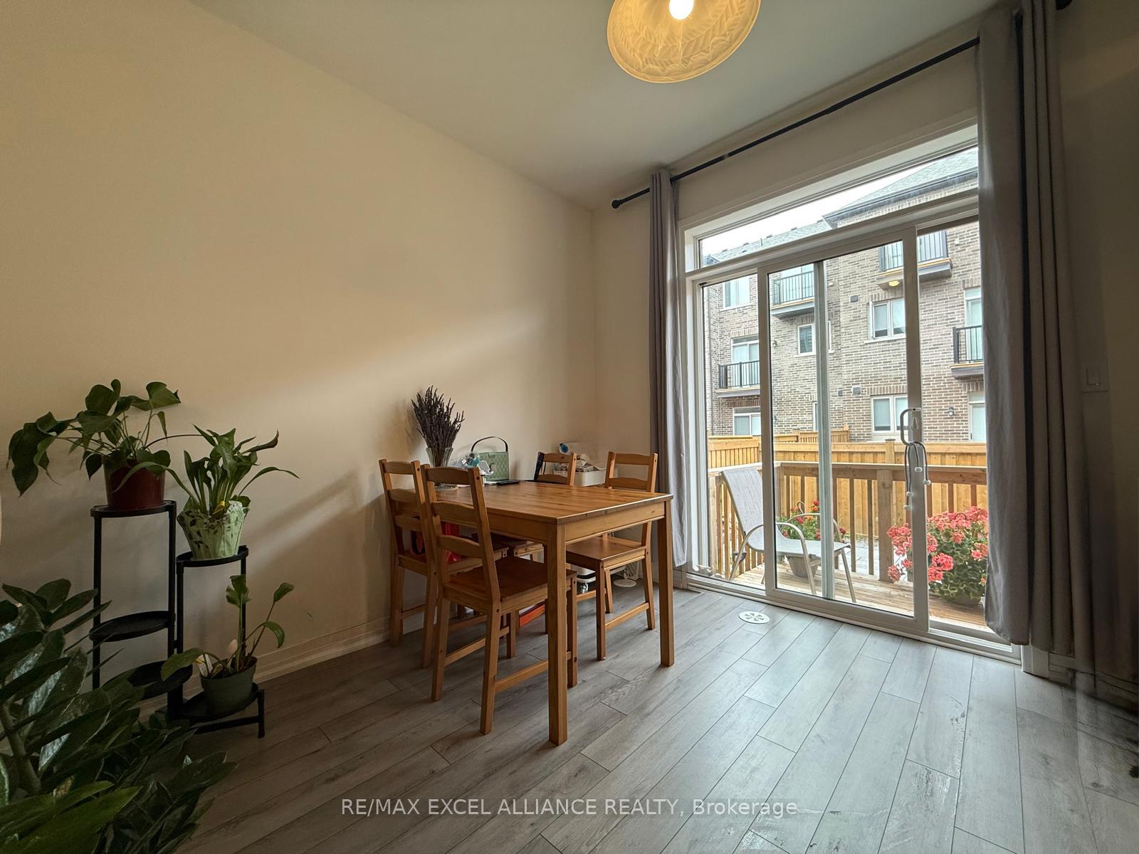 Photo 9 of Unit MAIN & LOWER, 78 Carneros Way, Markham, Cedar Grove — HOMEH
