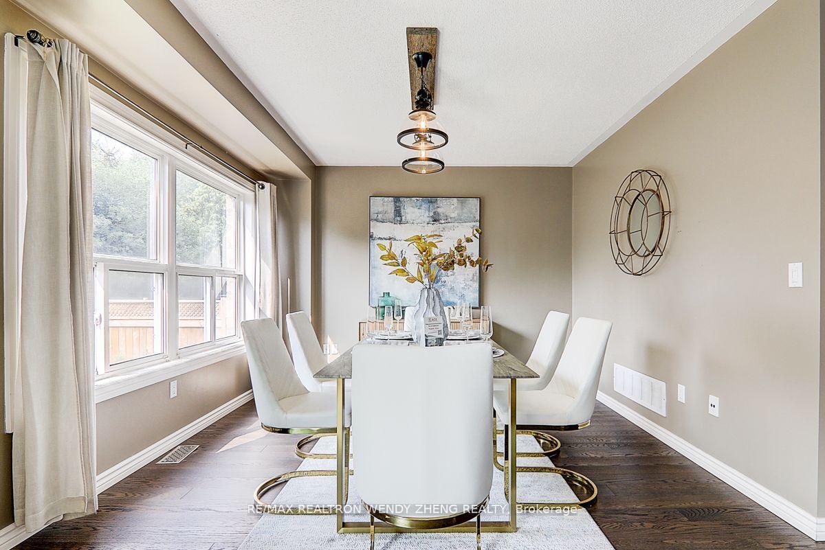 Photo 13 of 14 Valleypark Crescent, Brampton, Fletcher's Meadow — HOMEH