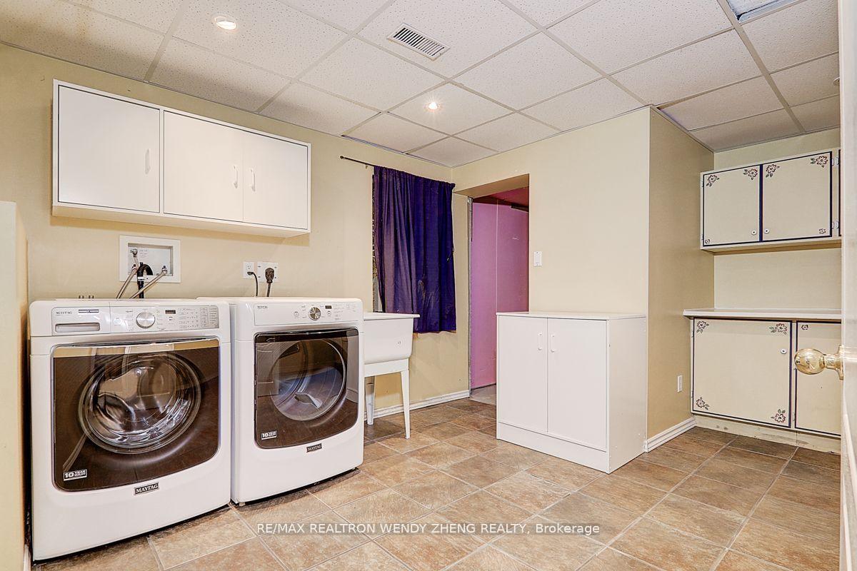 Photo 27 of 14 Valleypark Crescent, Brampton, Fletcher's Meadow — HOMEH