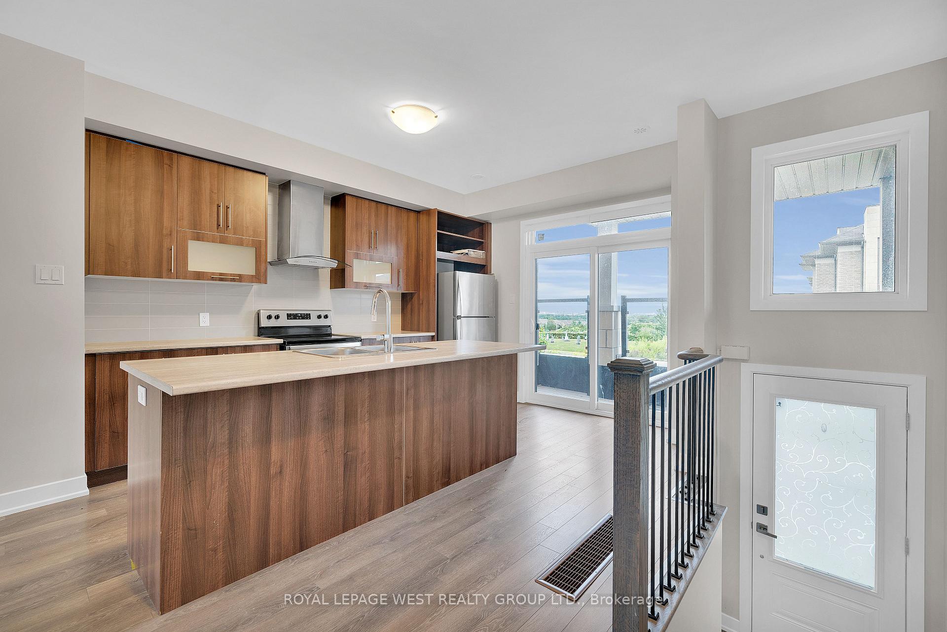 Photo 2 of Unit 88, 25 Shawfield Way, Whitby, Pringle Creek — HOMEH