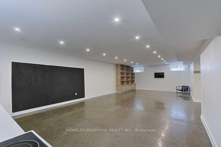 Photo 11 of Unit LOWER, 69 Tilden Crescent, Etobicoke, Humber Heights — HOMEH