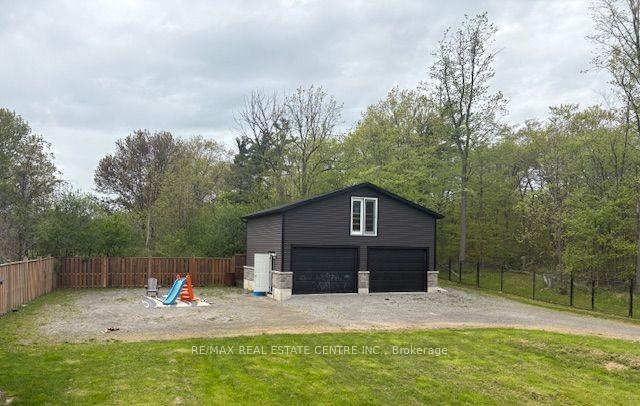 Photo 6 of 431 Second (Upper) Road E, Hamilton, Rural Stoney Creek — HOMEH