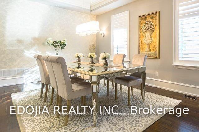 Photo 4 of 105 Shelbourne Drive, Vaughan, Vellore Village — HOMEH