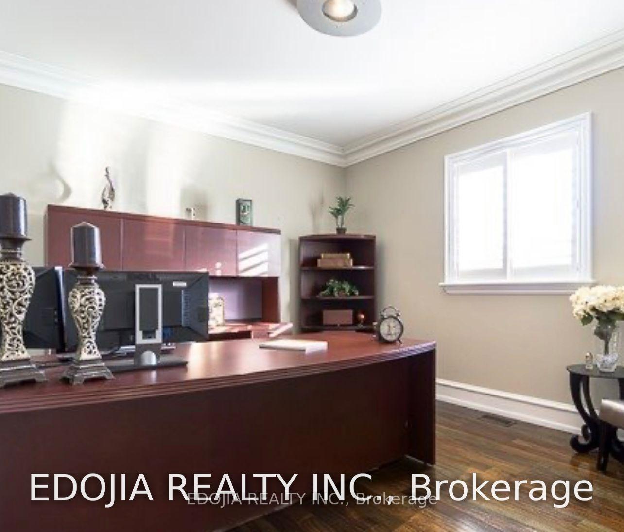 Photo 17 of 105 Shelbourne Drive, Vaughan, Vellore Village — HOMEH