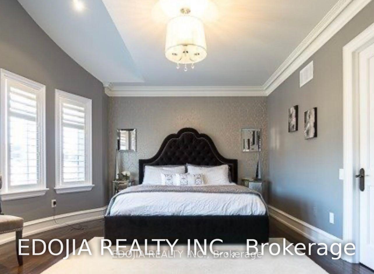 Photo 14 of 105 Shelbourne Drive, Vaughan, Vellore Village — HOMEH