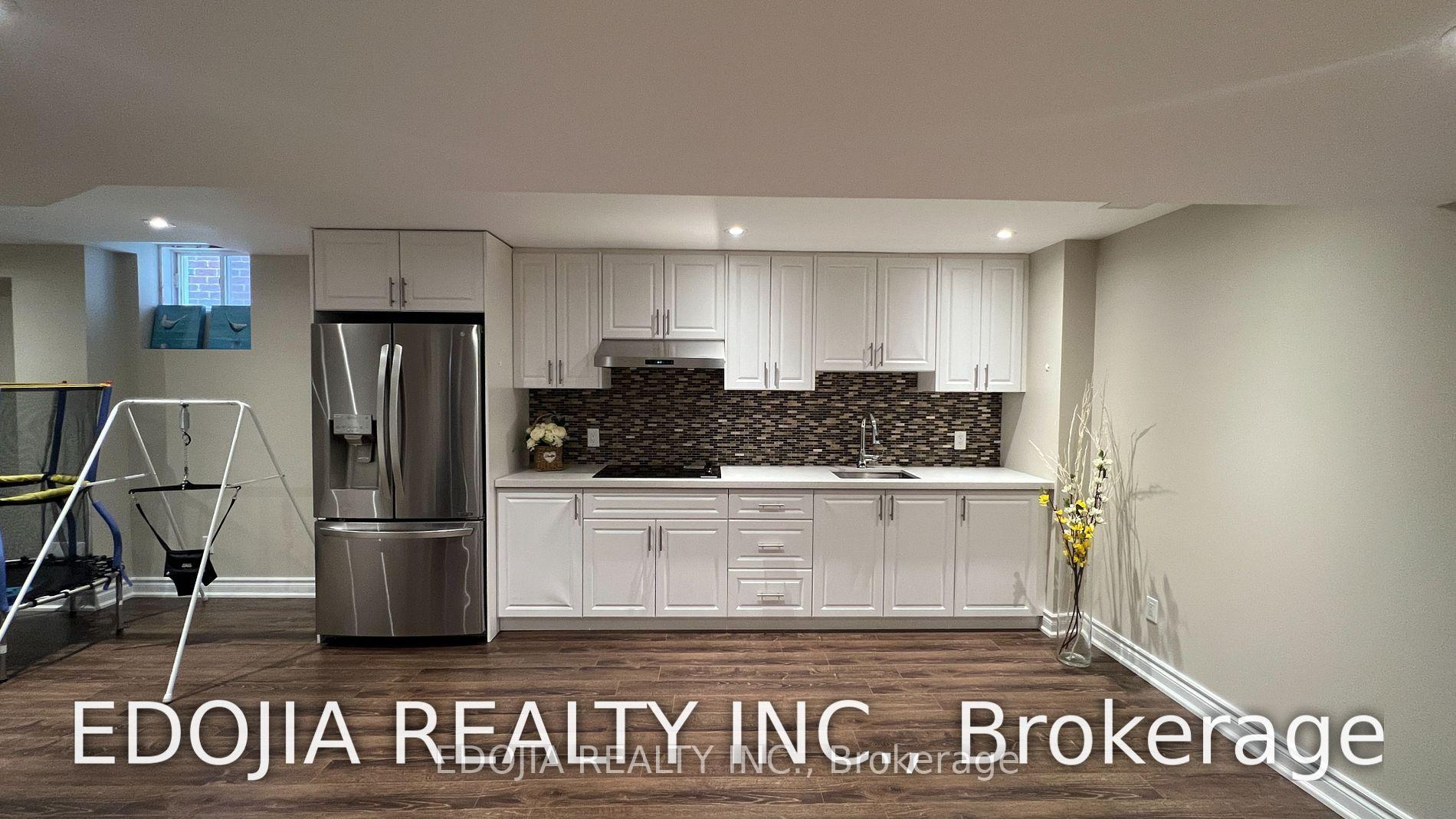 Photo 10 of 105 Shelbourne Drive, Vaughan, Vellore Village — HOMEH