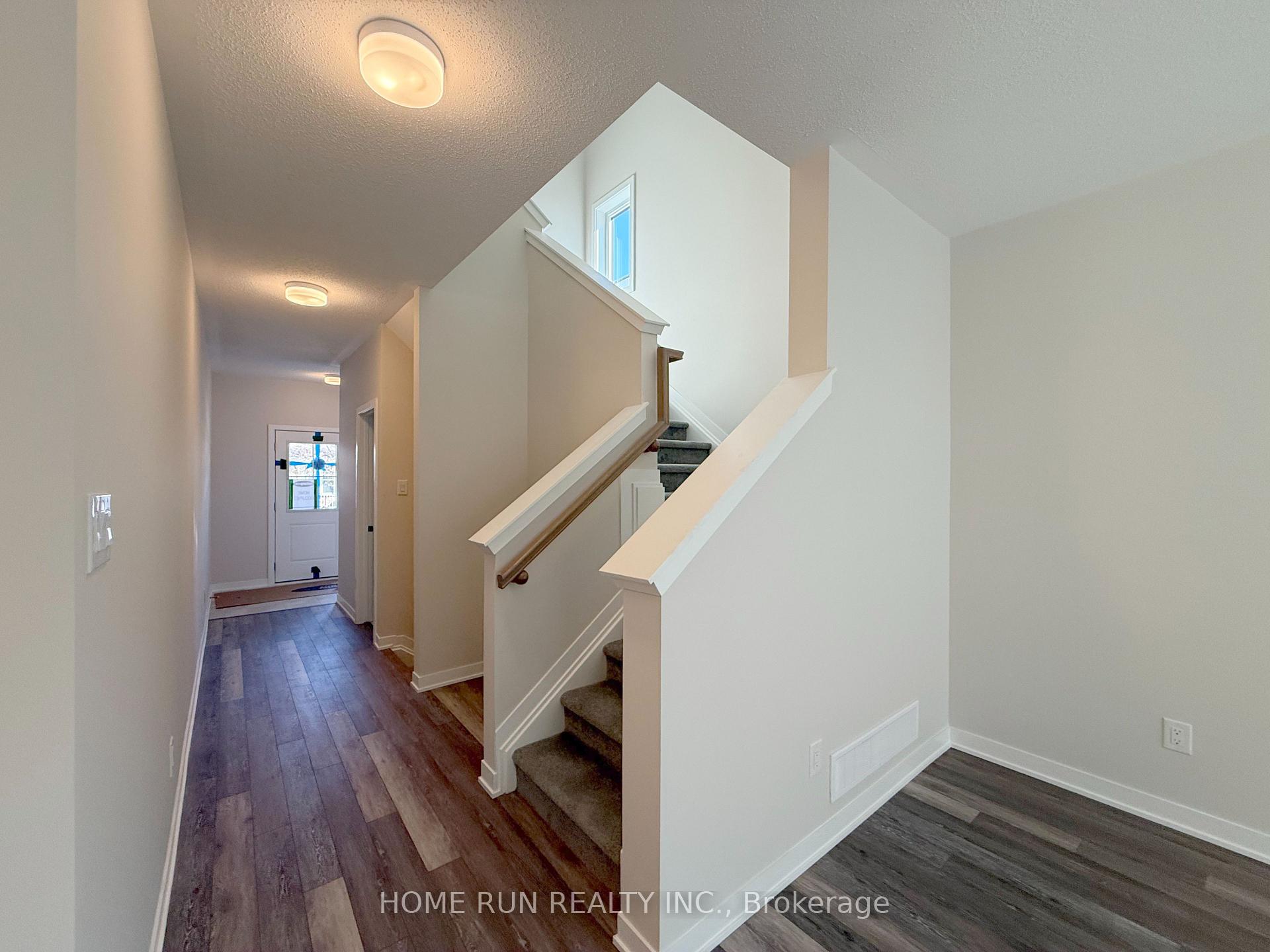 Photo 4 of 511 Brigatine Avenue, Ottawa, Stittsville (North) — HOMEH