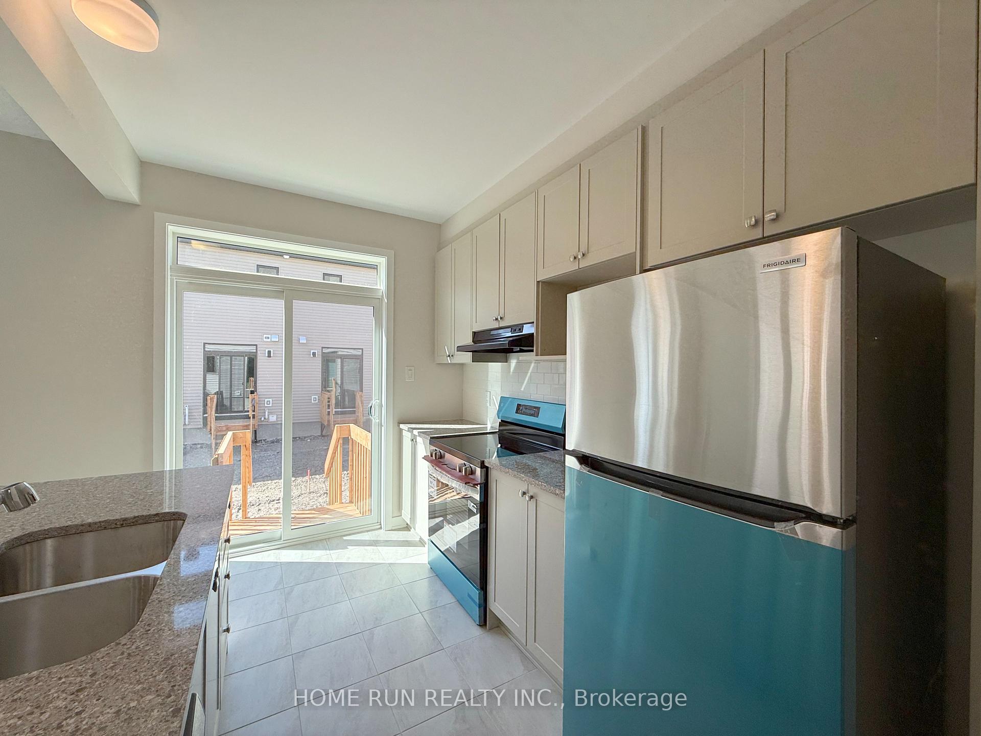 Photo 15 of 511 Brigatine Avenue, Ottawa, Stittsville (North) — HOMEH