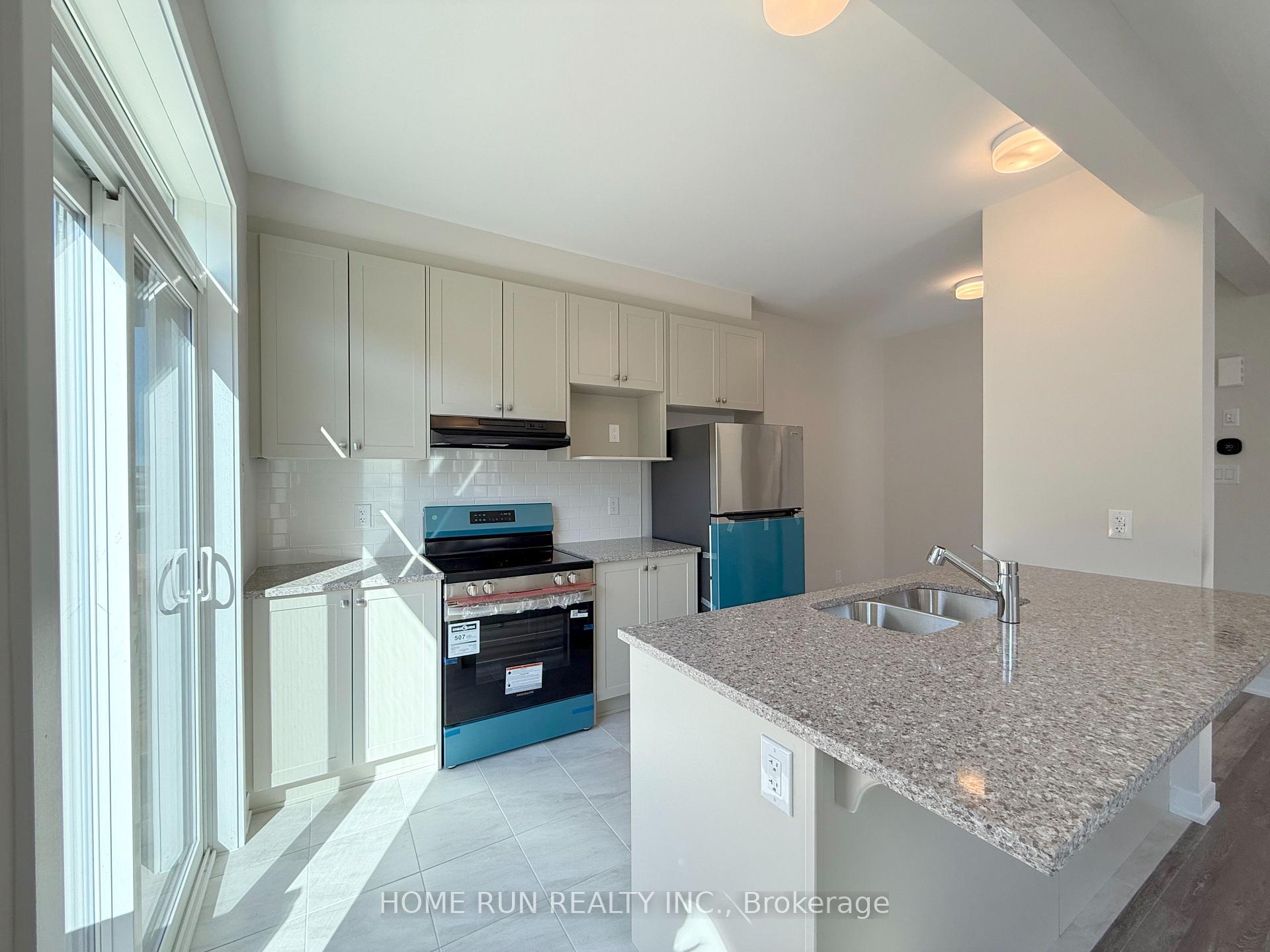 Photo 9 of 511 Brigatine Avenue, Ottawa, Stittsville (North) — HOMEH